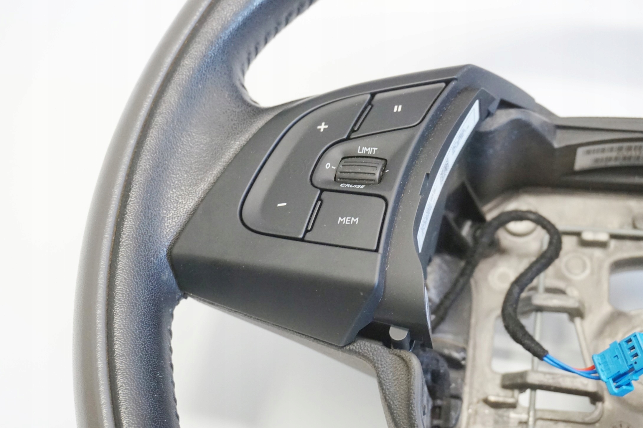 KIEROWNICA SKÓRA BRĄZOWA CITROEN C4 CACTUS Typ samochodu Samochody osobowe