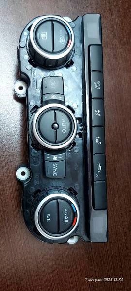 PANEL Bouches buses 3AA907044BA VW PASSAT B7