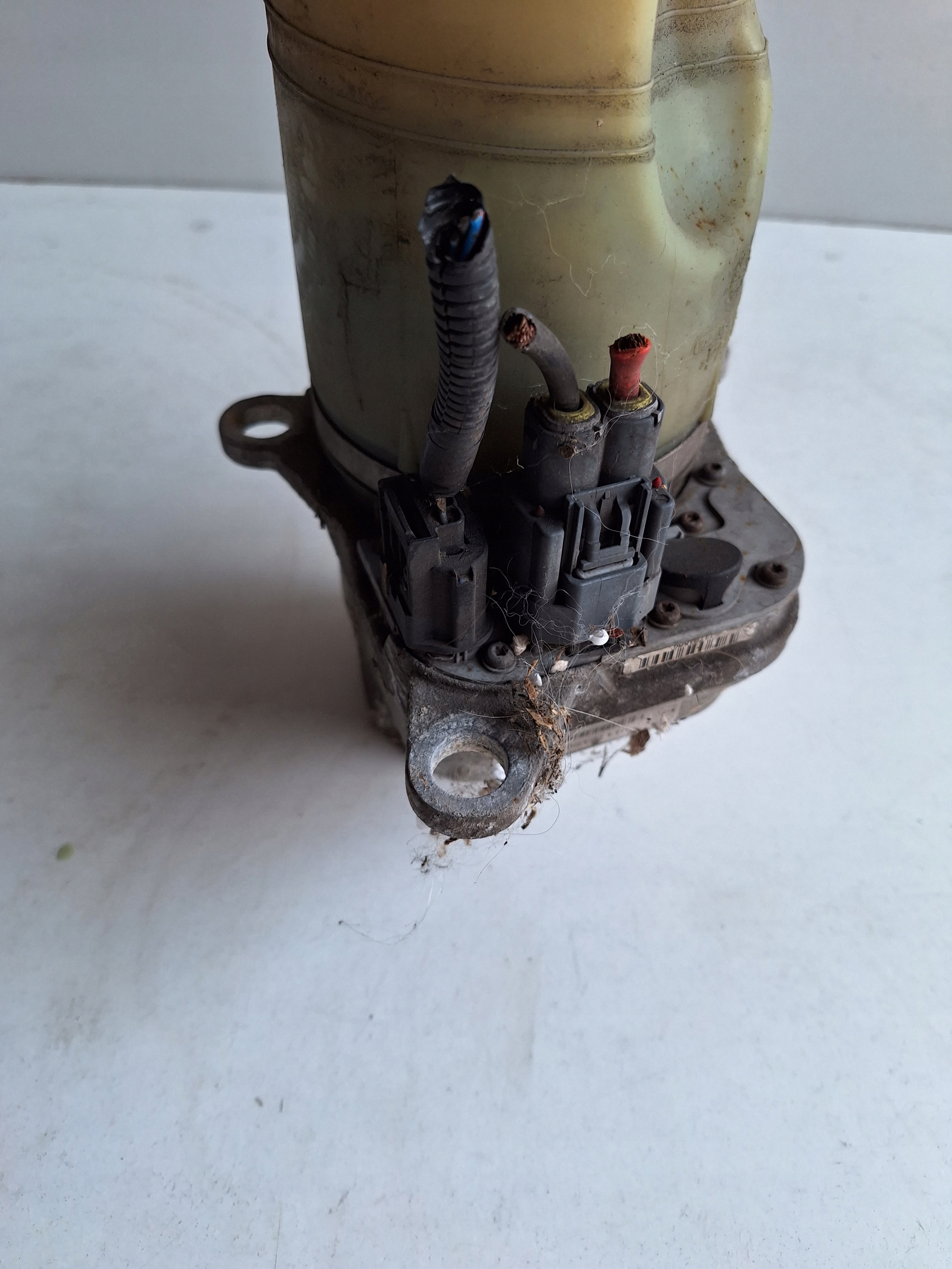 VOLVO servo pump 5N513K514CC