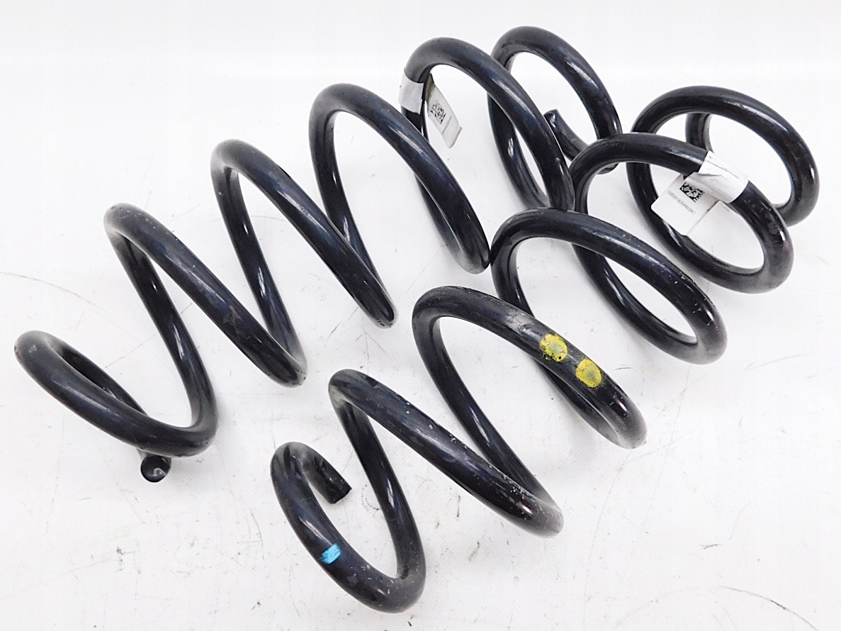 2x пружины зад - ALFA ROMEO GIULIA 2.2d