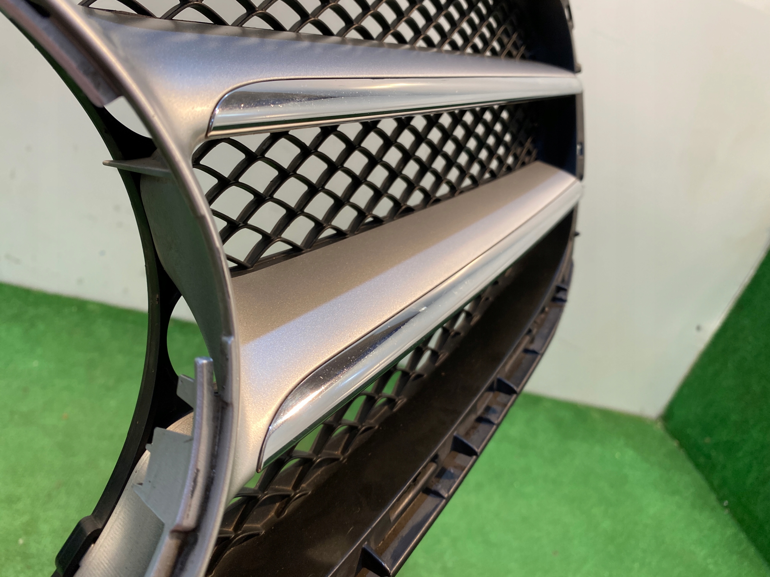 Mercedes-Benz E-Klasse W212 Kühlergrill FRONTGRILL Kühlergitter - Thumbnail 7