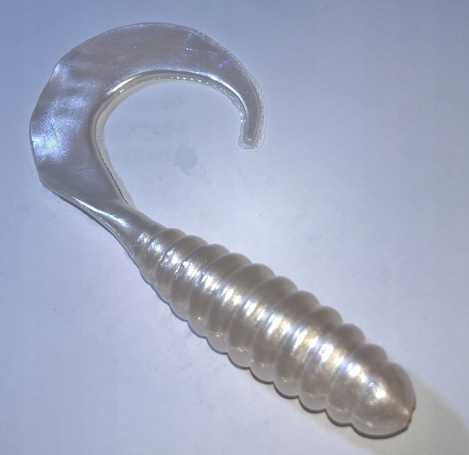 

Manns Twister 4cm (2szt) Perła