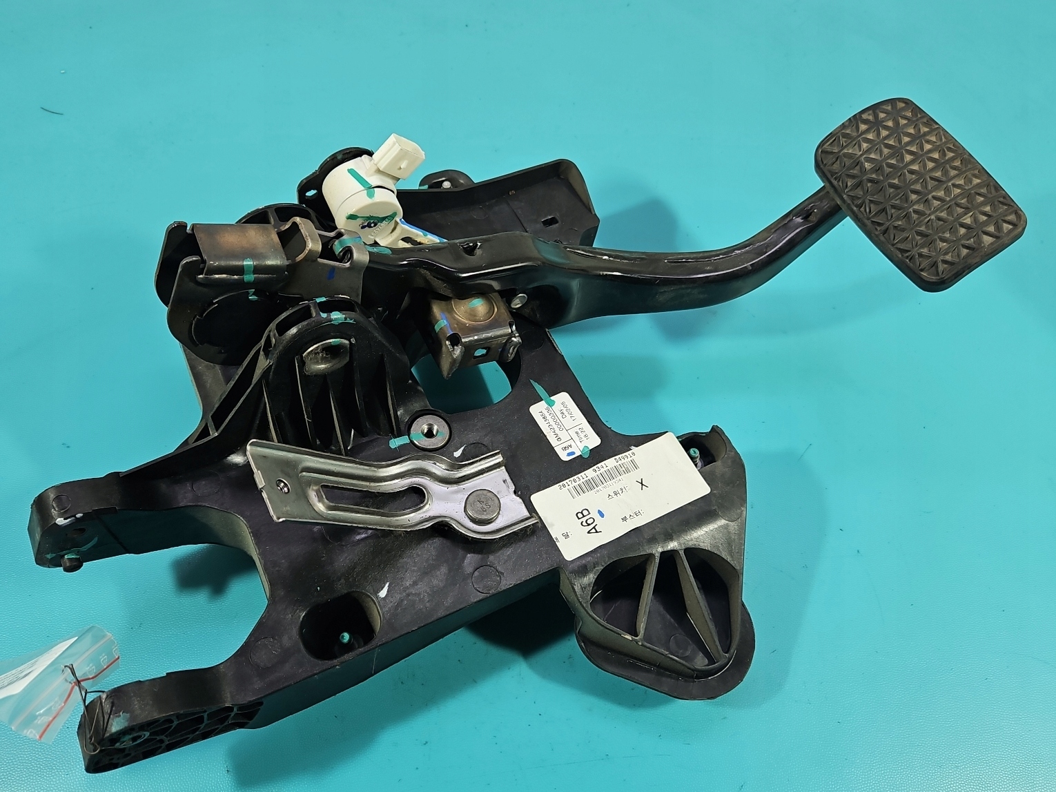 педаль Педали opel MOKKA a тормоза Сцепление