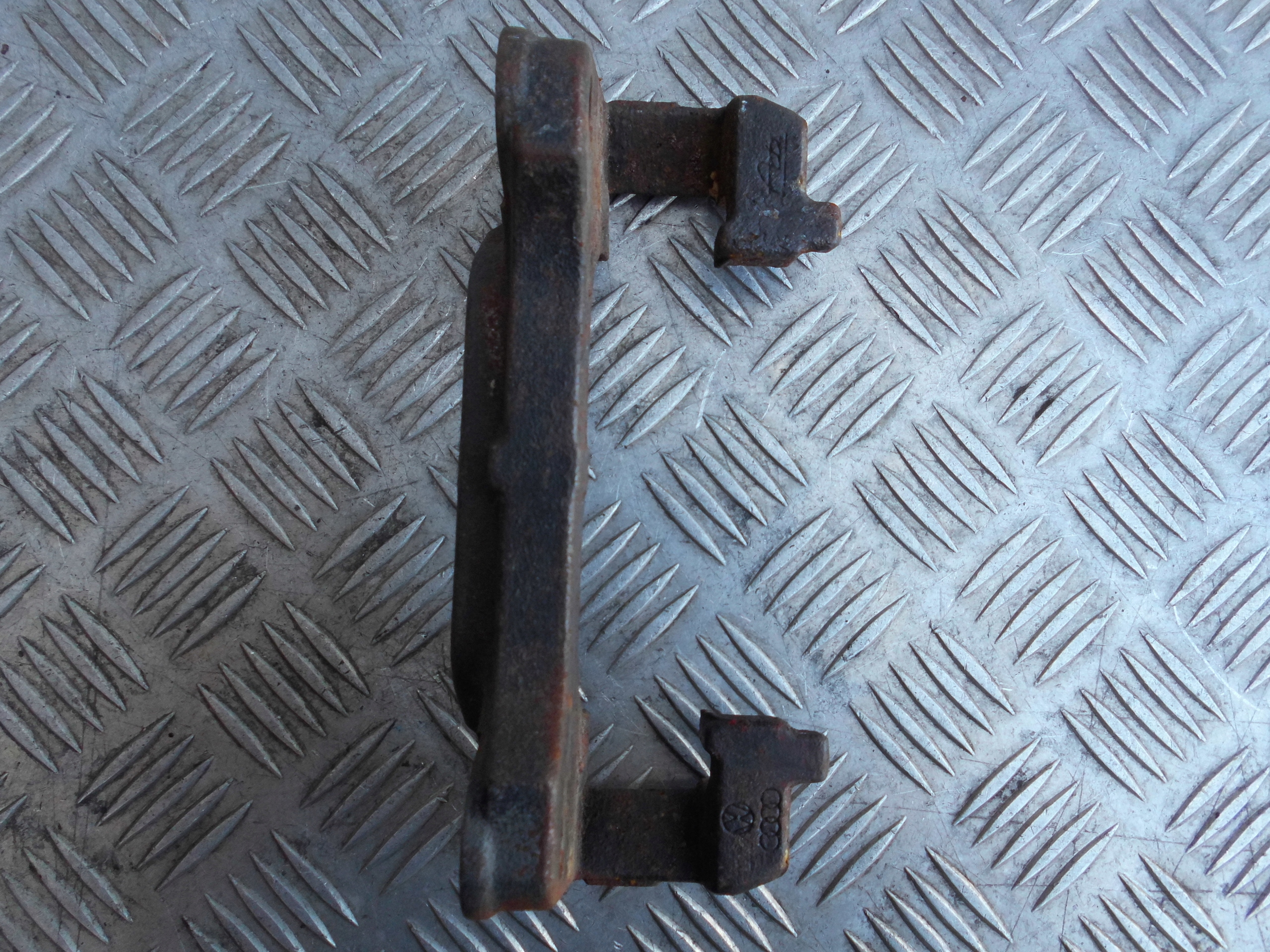 AUDI A4 B6 JARZMO Bremssattel Bremse Sattel rechts oder links
