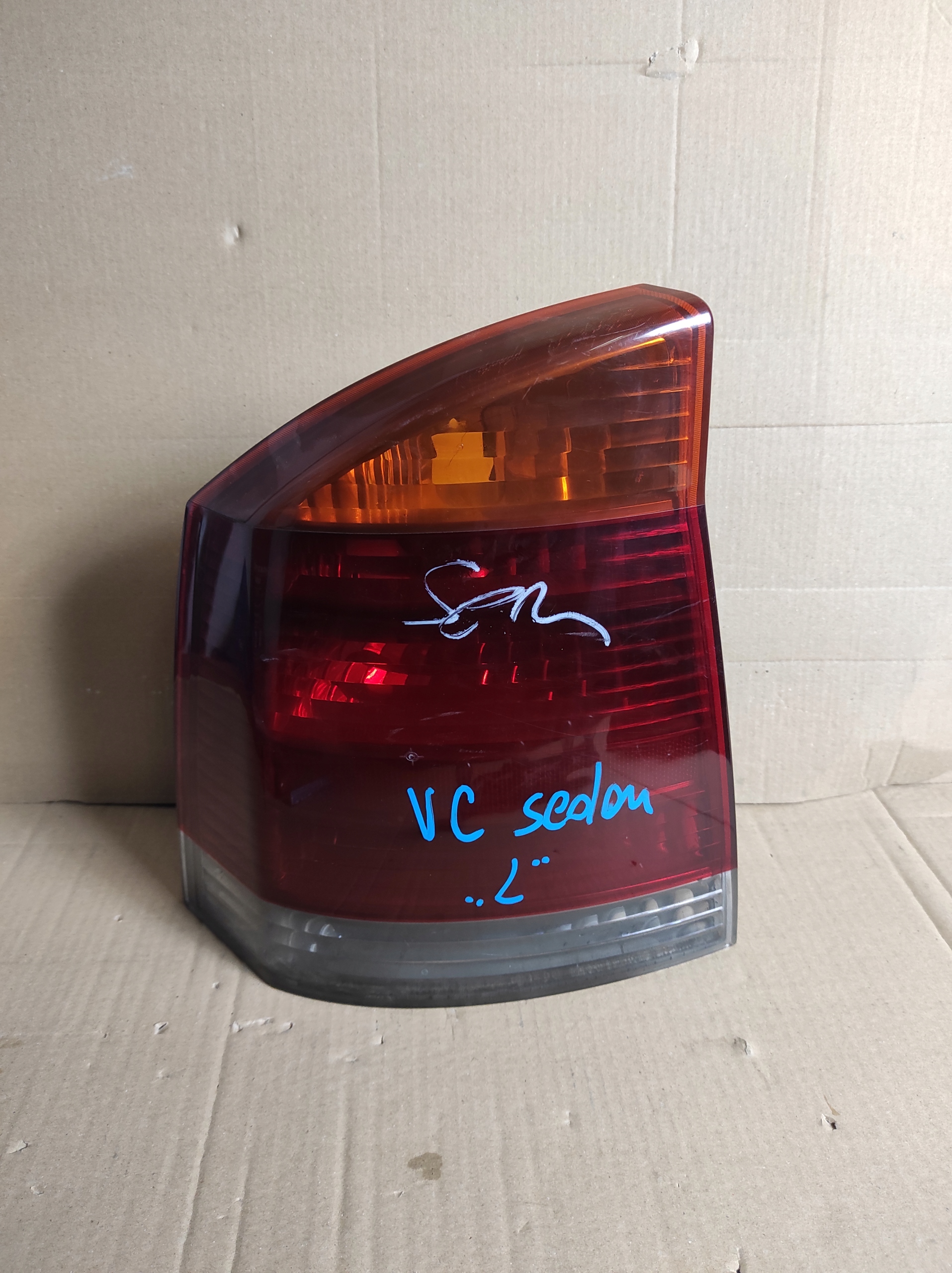 light left rear part left rear opel vectra c sedan