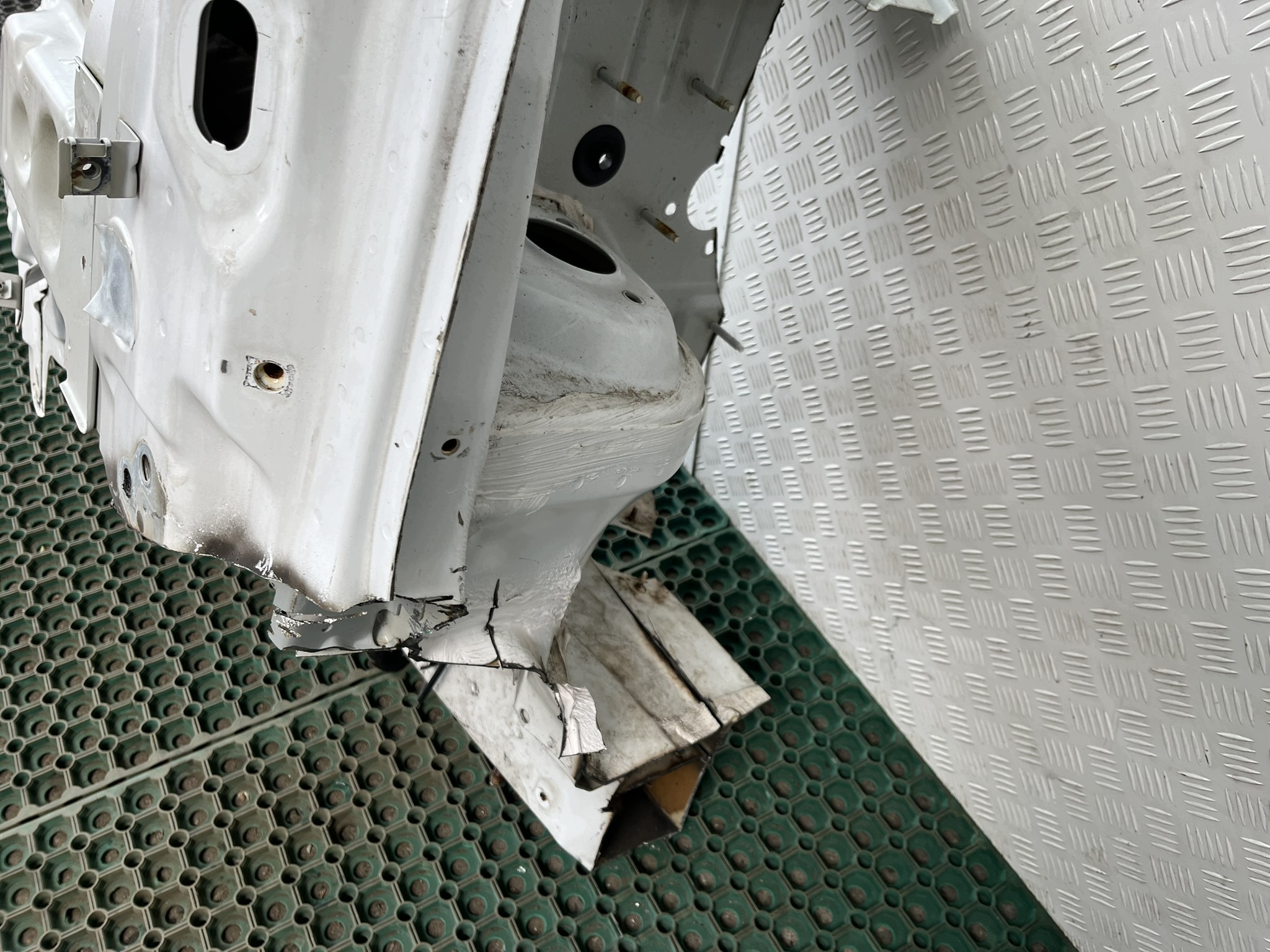 FORD TRANSIT CUSTOM LIFT 18-22 quarter left pillar FARTUCH front