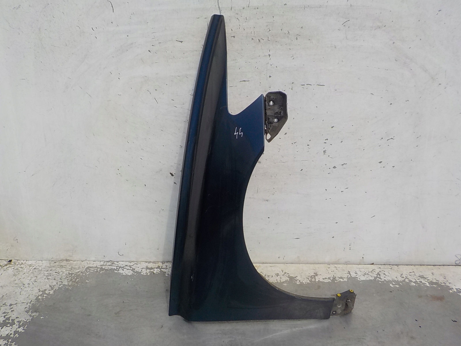 44 VOLVO S40 II V50 fender right front front