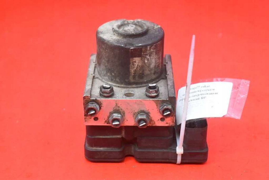 pompa ABS 2K0614117A VW CADDY 3 III 2K 1.9 TDI 105 KM 04-10