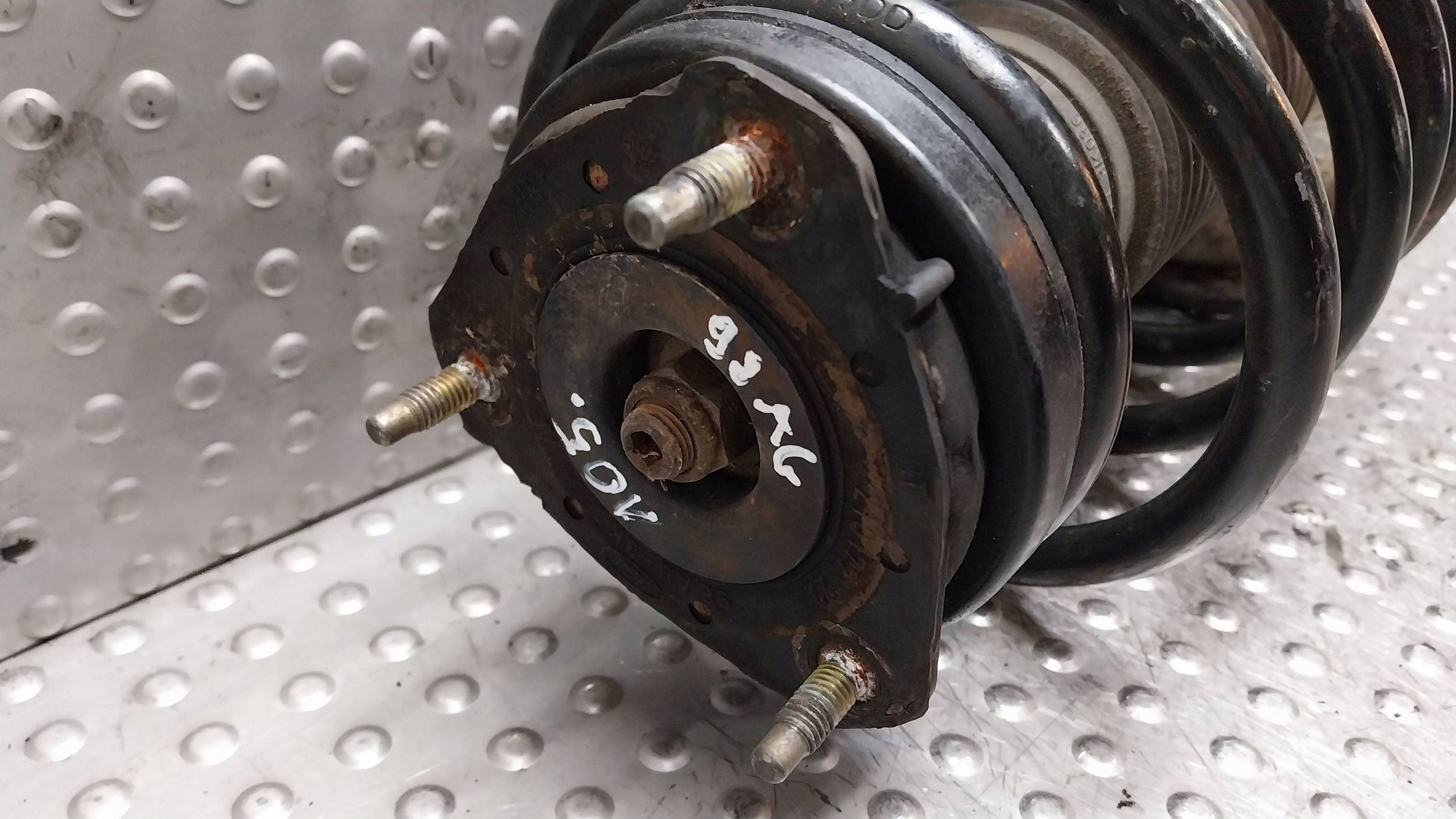 shock absorber right front 2T14-18045-CH FORD TRANSIT CONNECT 02