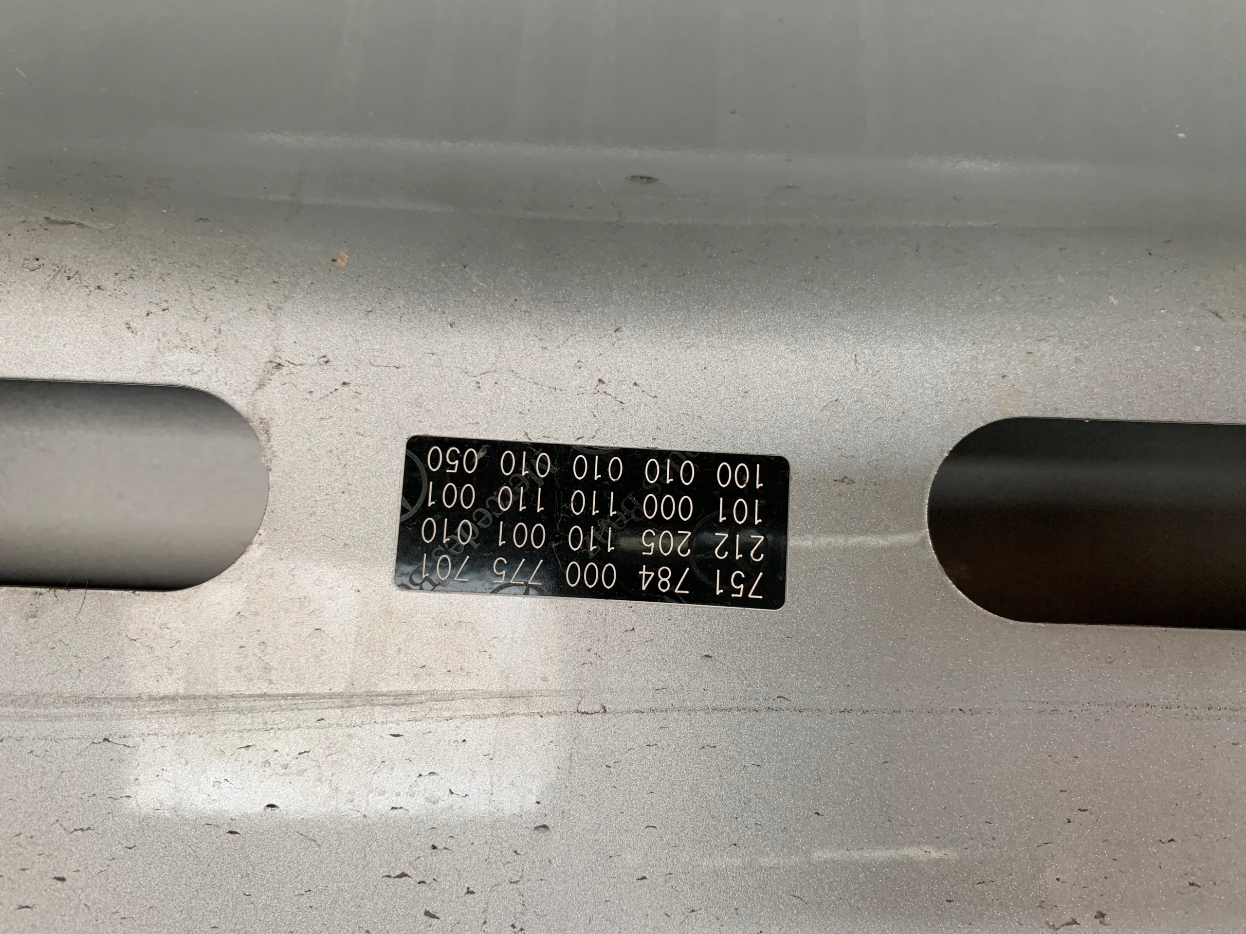 MERCEDES W212 09-13 Капот