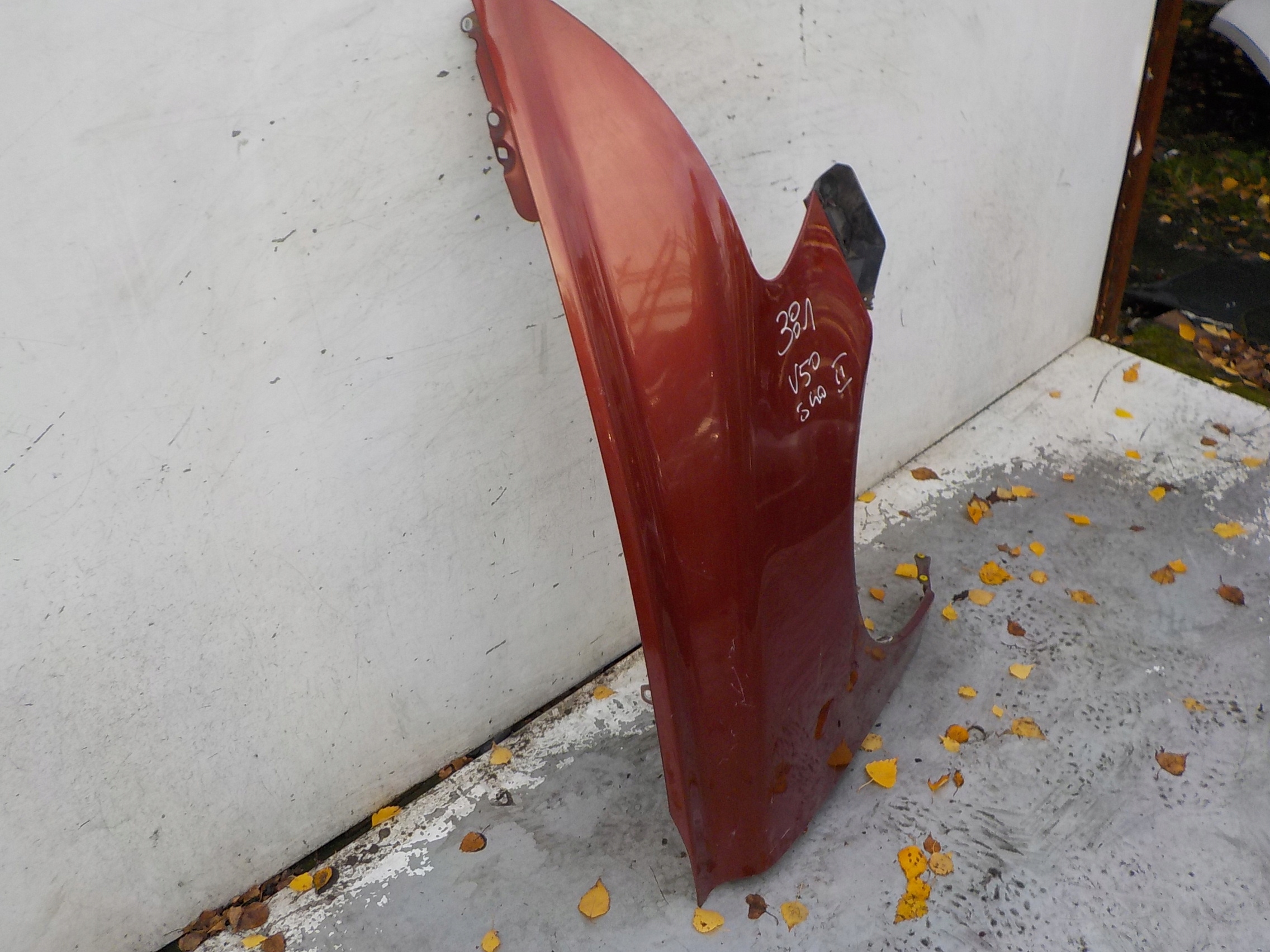381 VOLVO S40 II V50 fender right front front