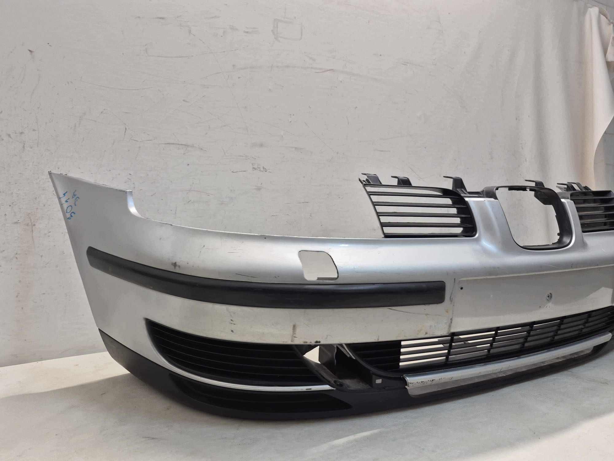 SEAT LEON and TOLEDO II 98- bumper front front SPR 1M0807221H
