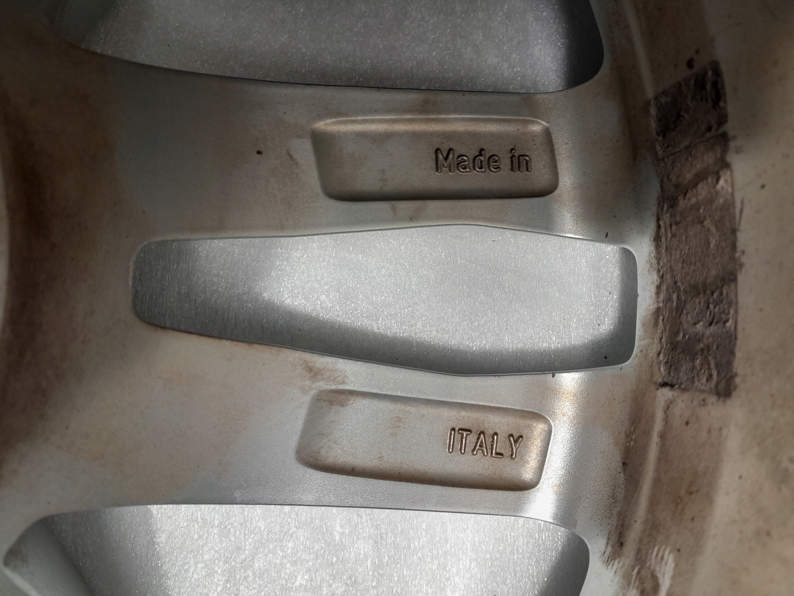 AUDI A4 B9 A5 8W A6 disk ALU 18'' CALI ORG. 8W0601025EB