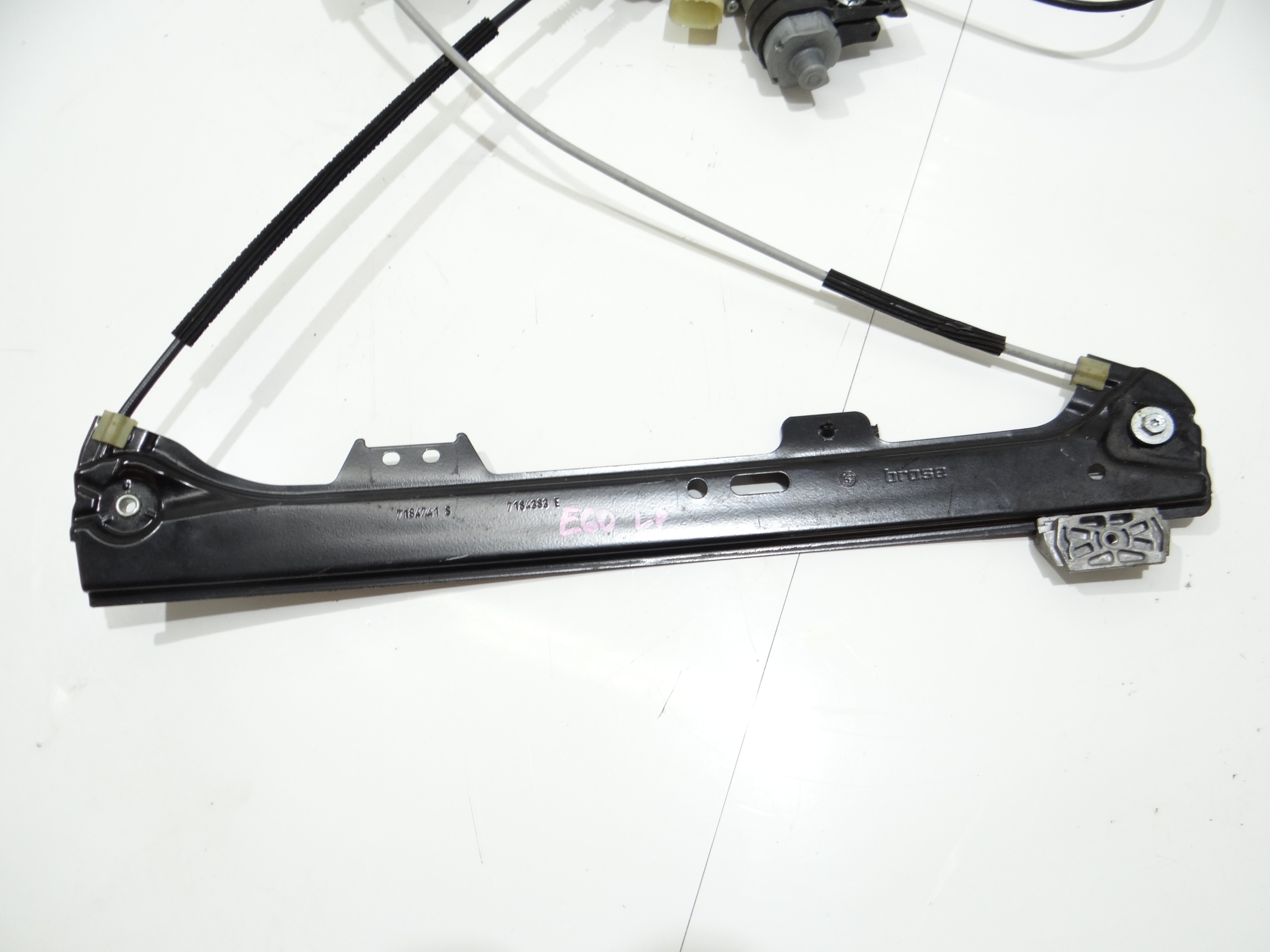 window regulator left front BMW 5 E60 E61 7184741