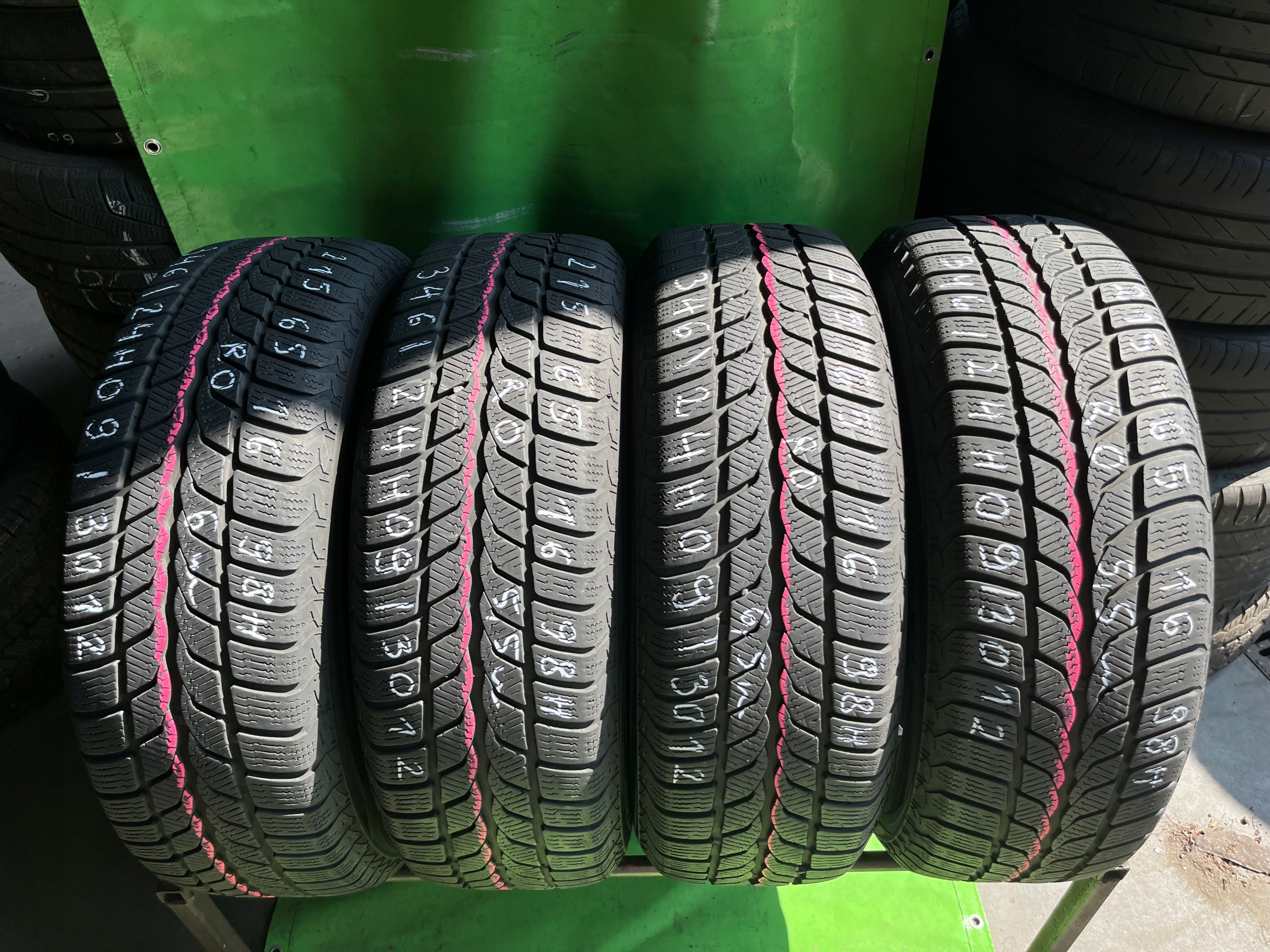 4 opony używane 215/65R16 98H Uniroyal MS plus 66 W-wa