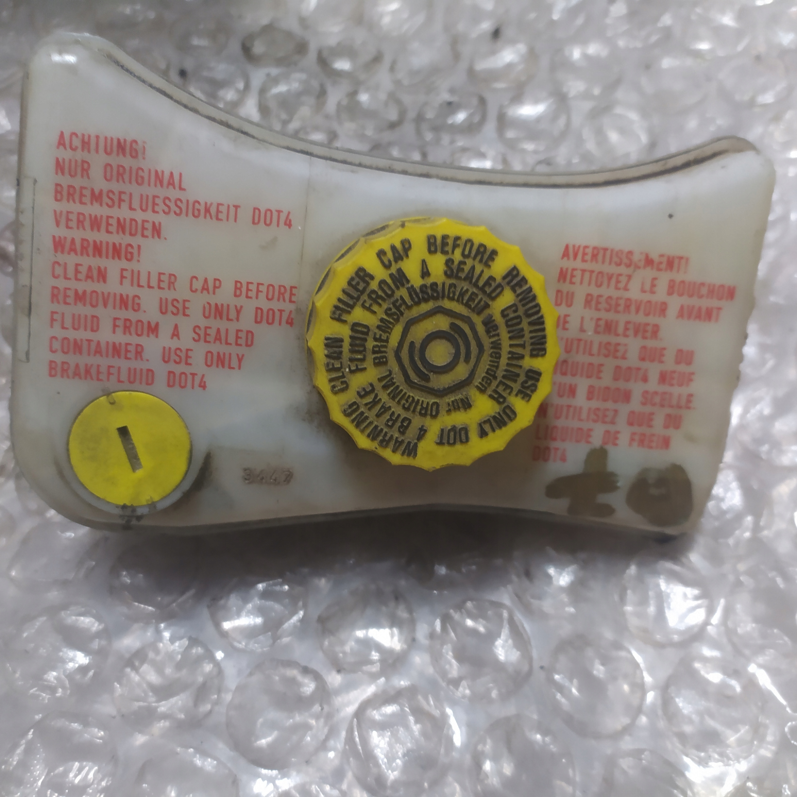 BEHÄLTER DES GASSES BREMS- AUDI A6 C5 32067009
