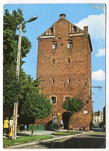 NOWE MIASTO LUBAWSKIE :: Brama Lubawska - schronisko PTTK