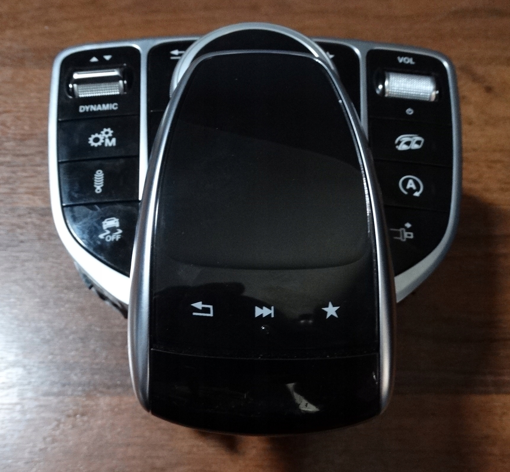 IDEAL control panel IDRIVE MERCEDES W205 1