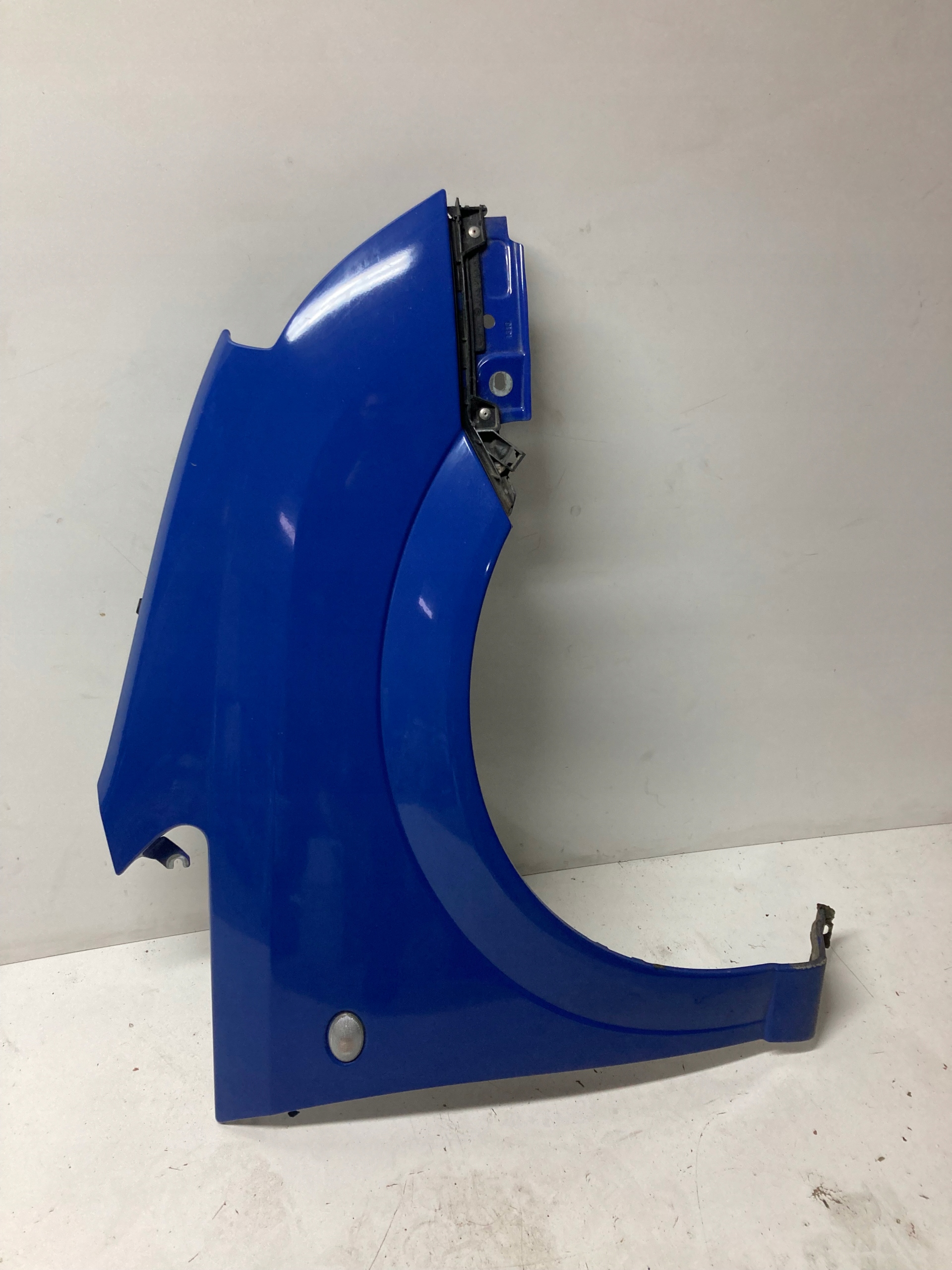 fender right front Opel MERIVA A Y21G 03-10r.