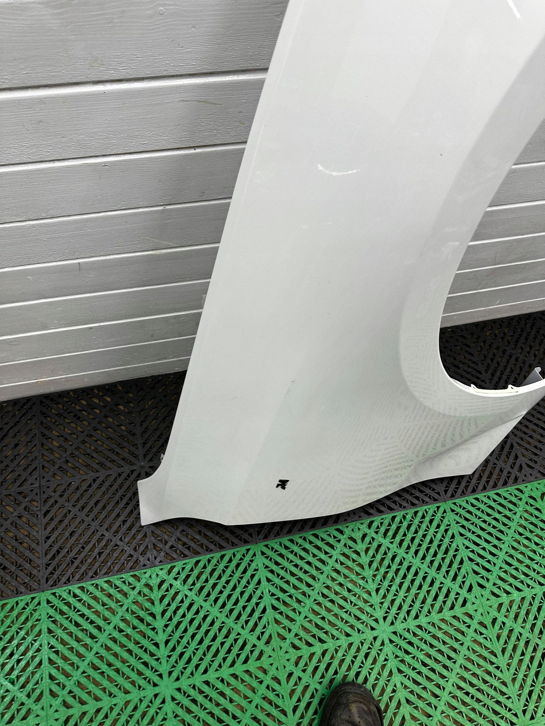 fender front side right BMW 3 G20 G21 A300