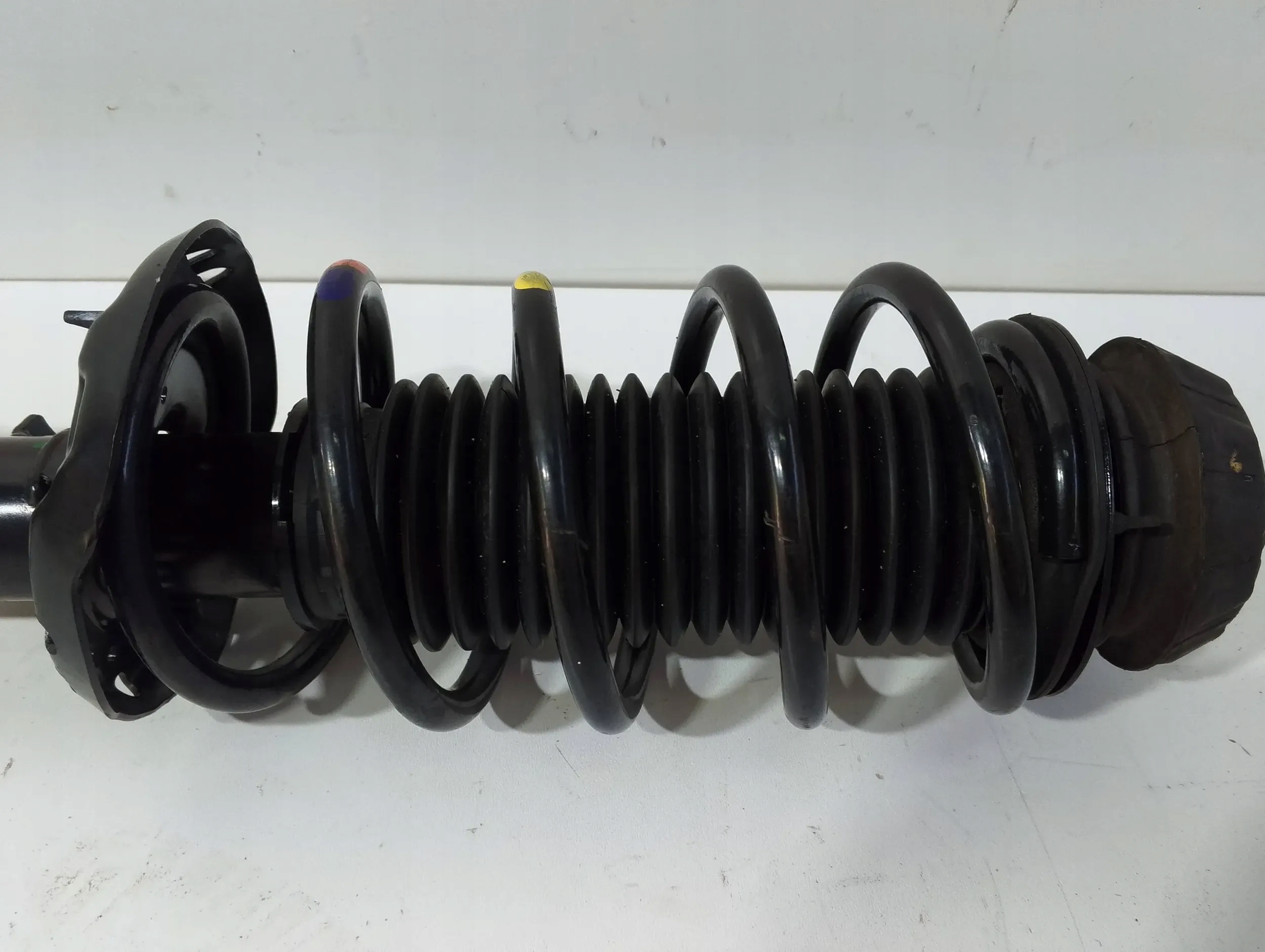 Hyundai I10 III shock absorber front right (F110)