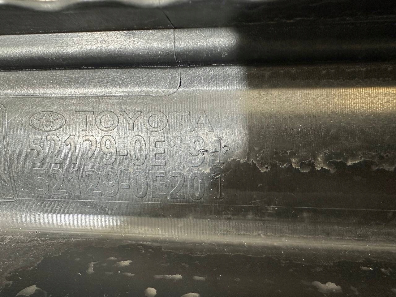 TOYOTA HIGHLANDER IV 2019-> SPOILER diffúzor předek 52129-0E19