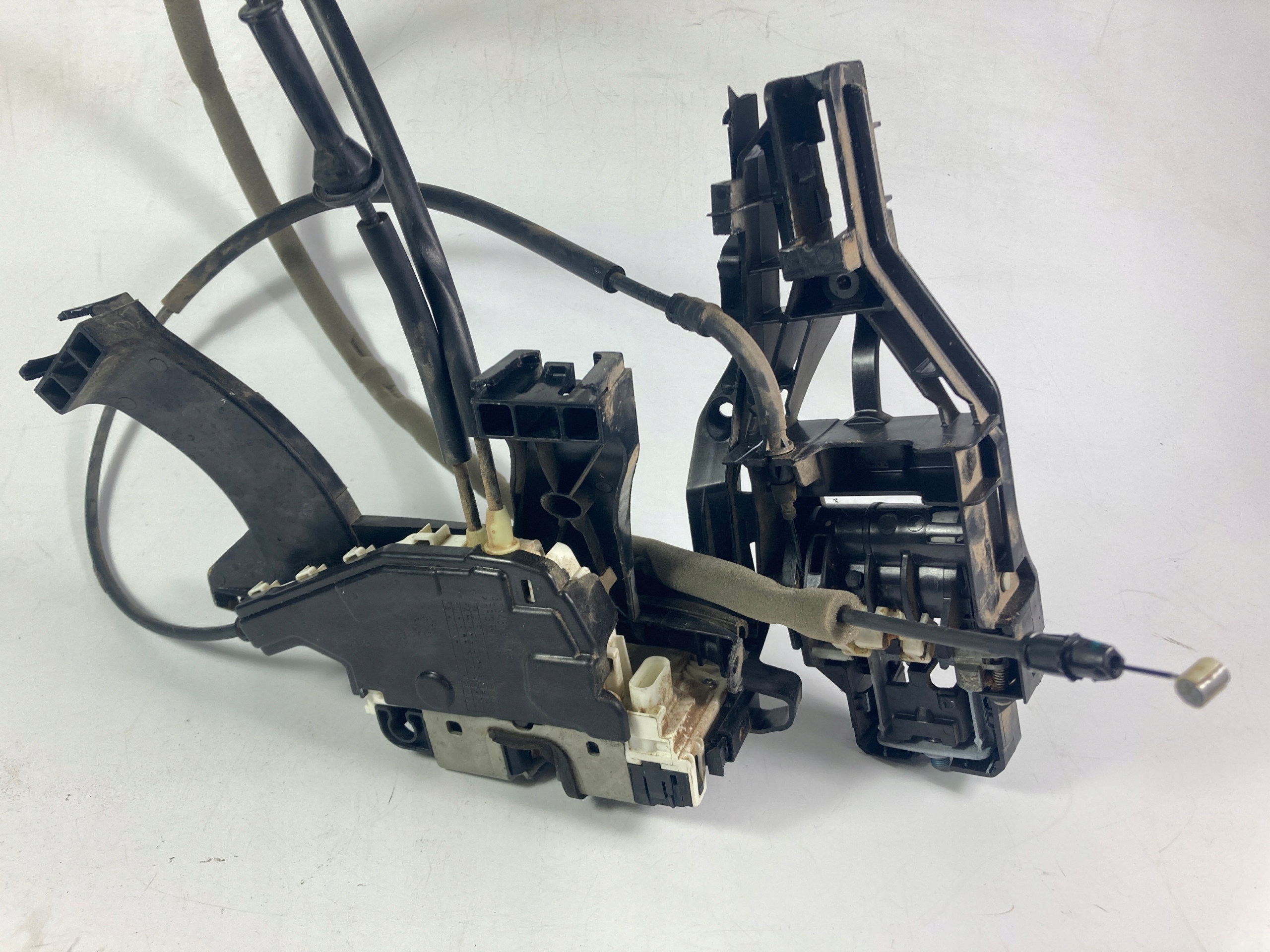 Chrysler Pacifica 2017-26 lock door right front