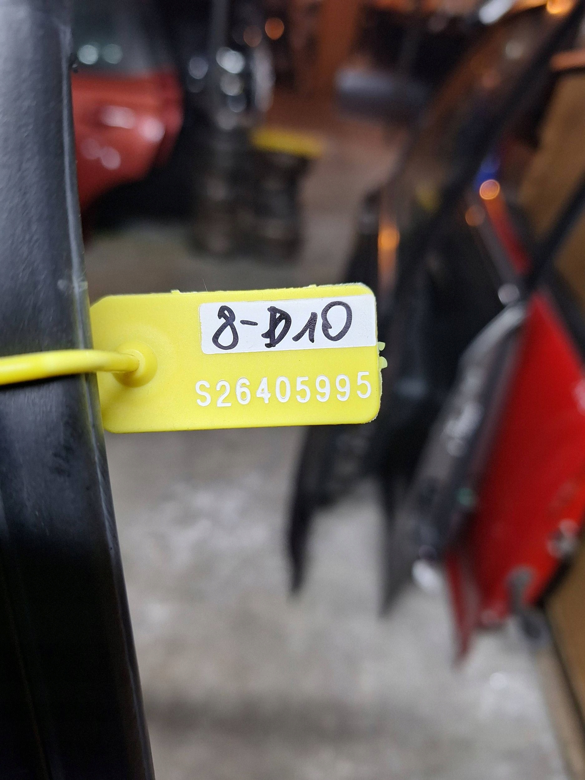 door rear part rear. right HYUNDAI i20 and 08-14 complete