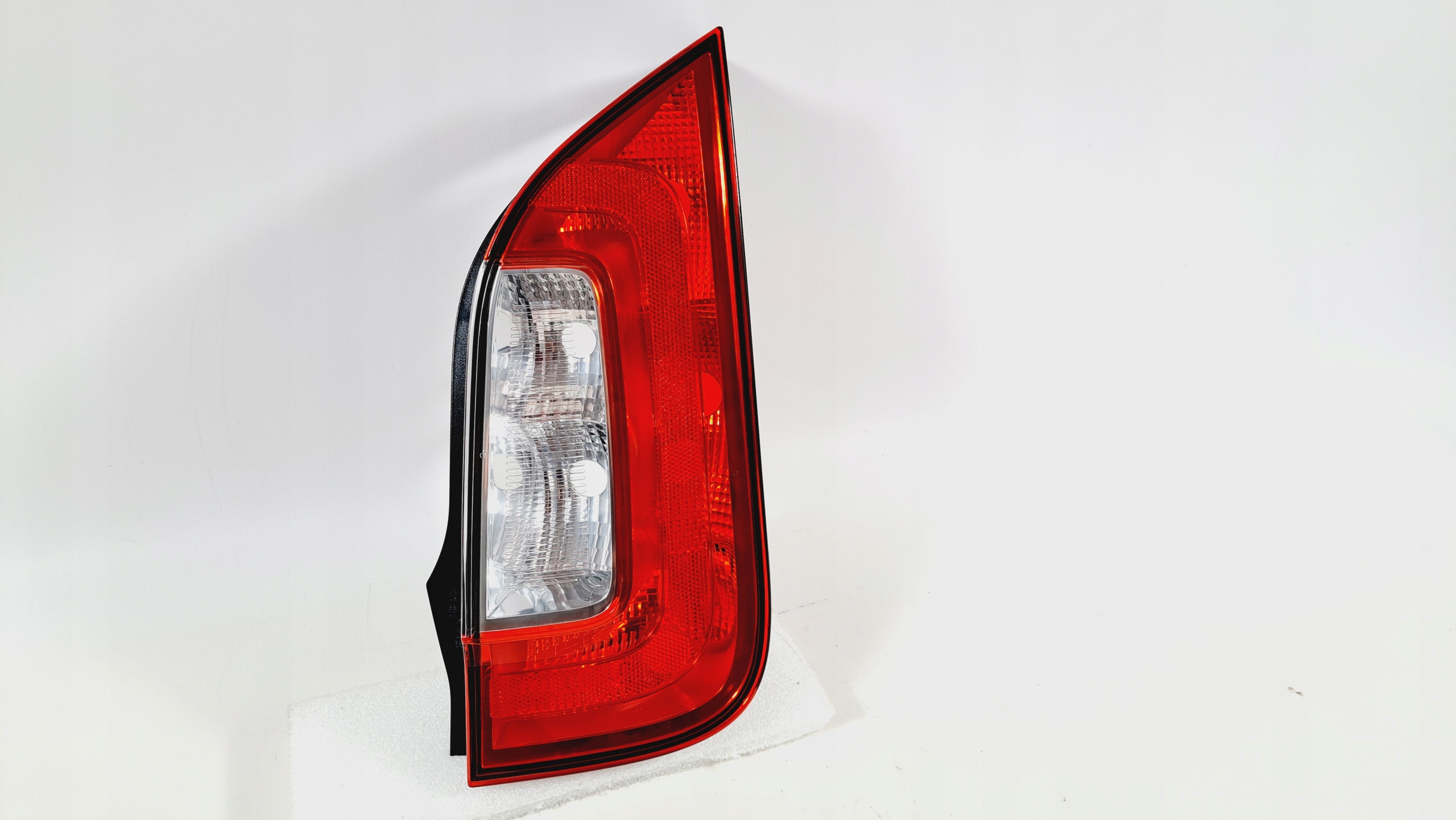 SKODA CITIGO 1S 2011-2016 PRAWA TYLNA LAMPA ORYGINAŁ 1ST945112D