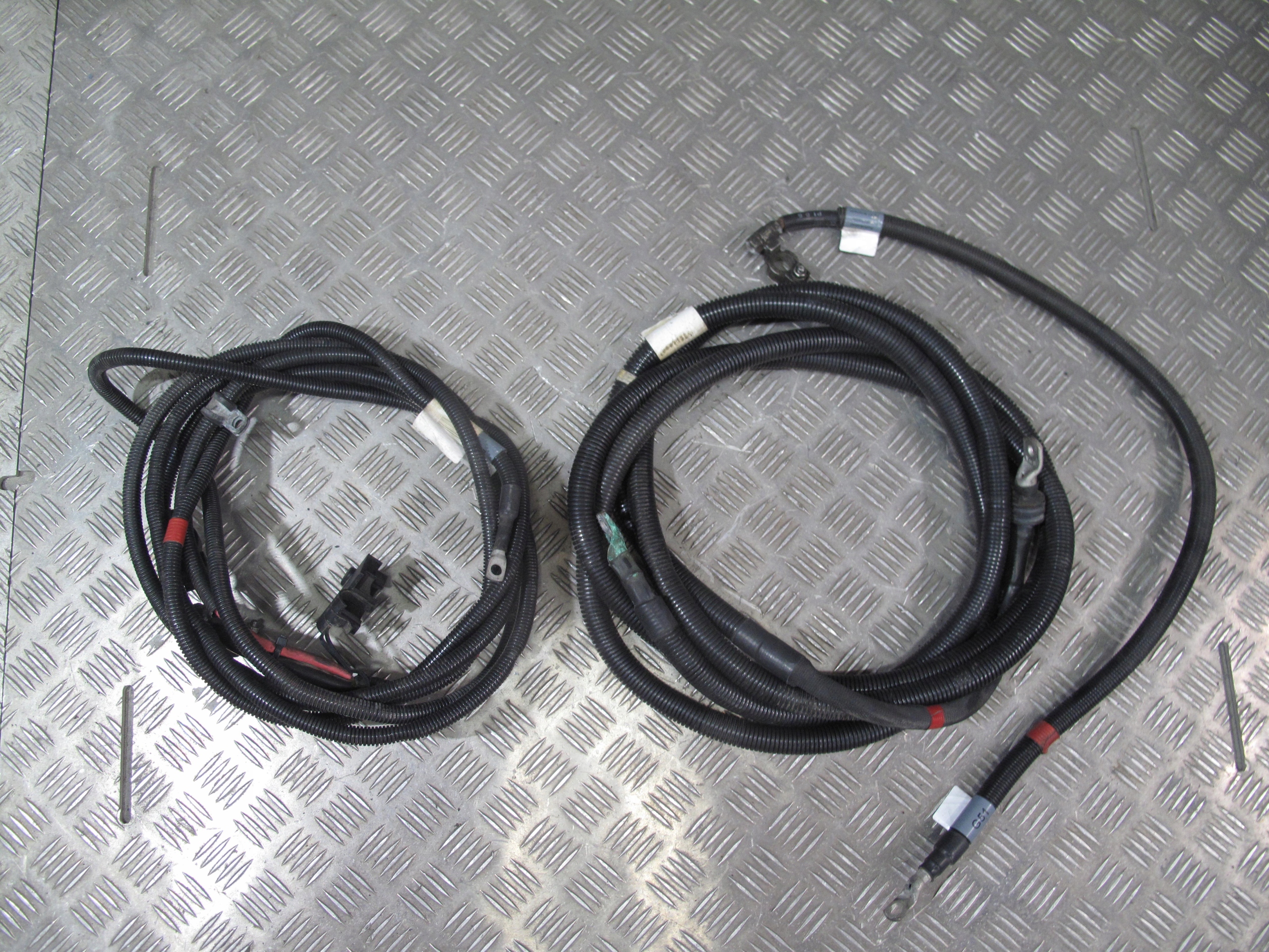 PRZEWODY KABLE MASOWE PODSTAWY AKUM SCANIA R S