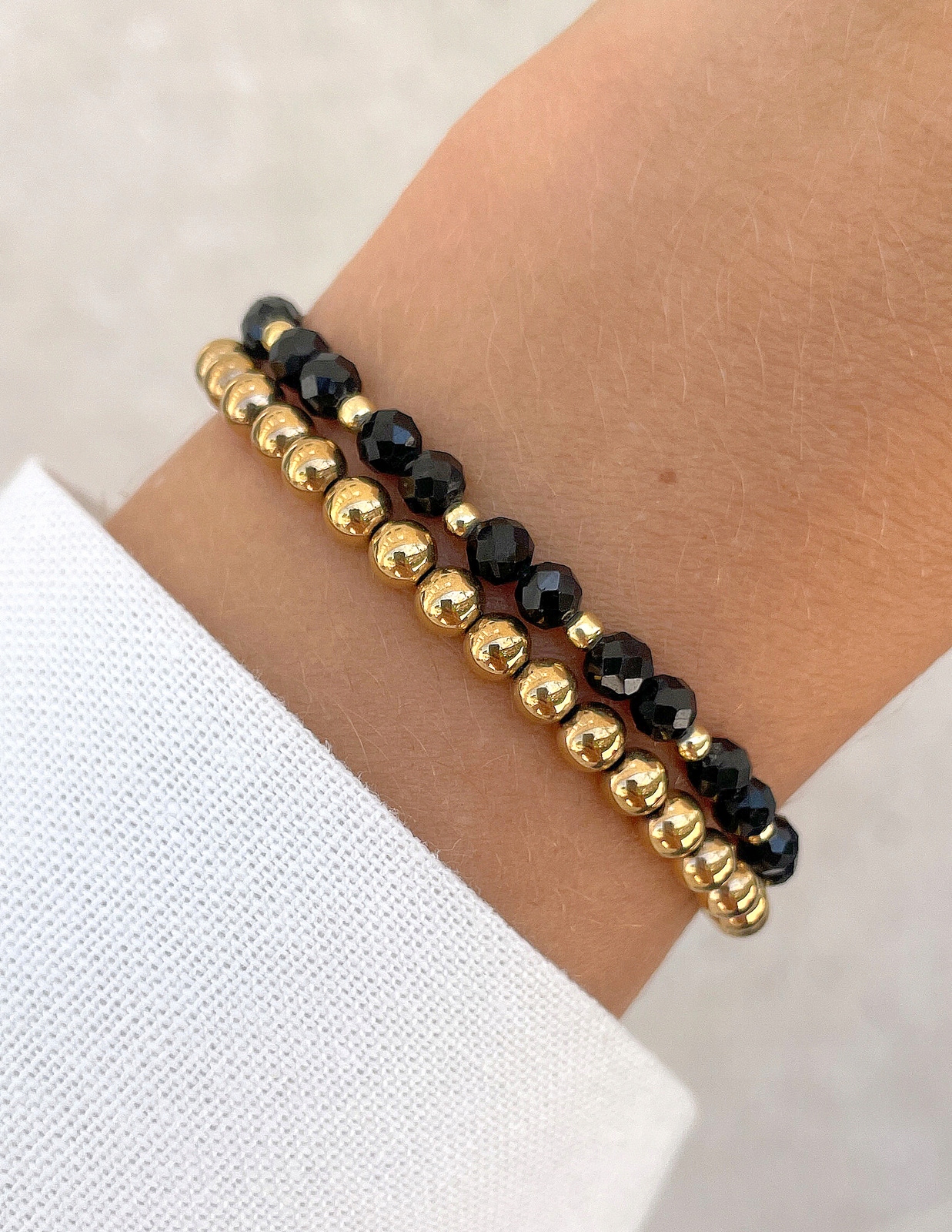 Náramky na gumičce – černý turmalín s hematitem 16 cm