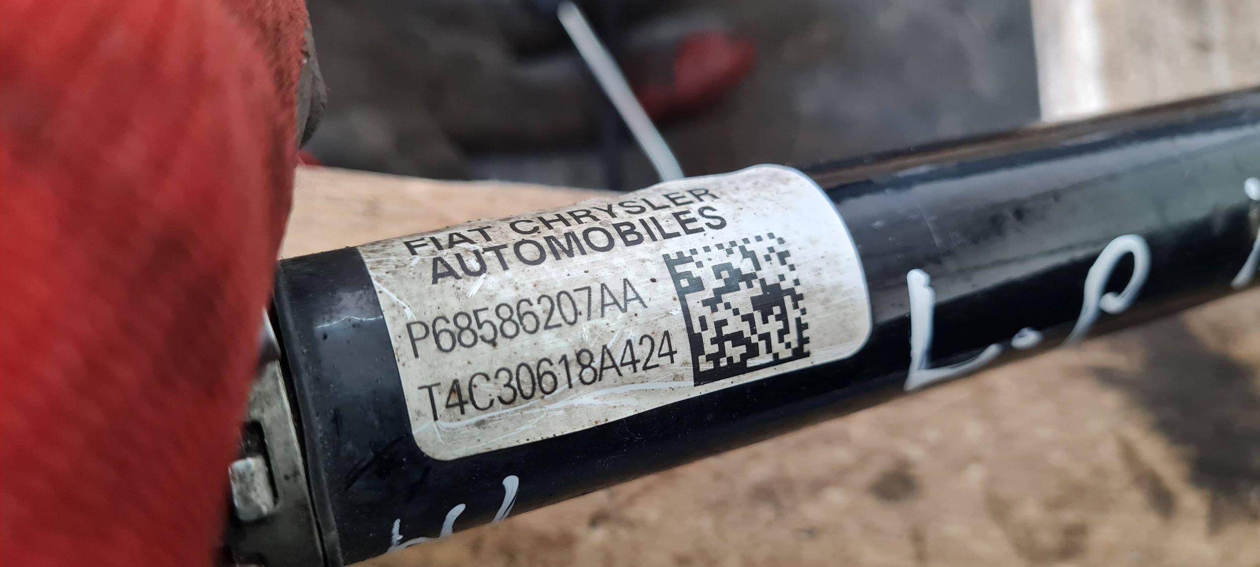 Jeep Grand Cherokee WL 2022 semi-axis semi-axis left left front 3.6 P68586207AA