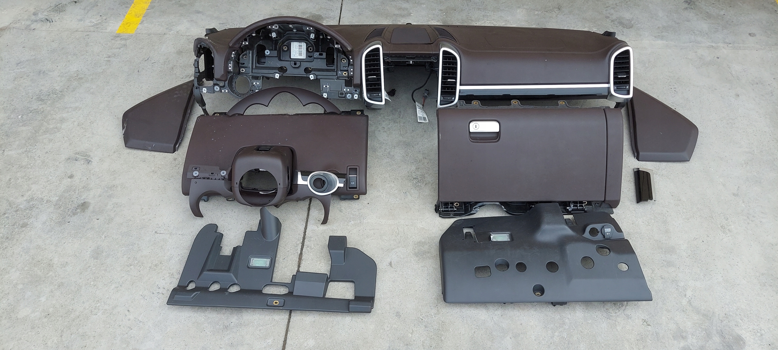 Couvercle, Couverture ELEMENTY Console PORSCHE CAYENNE 7P 10-18