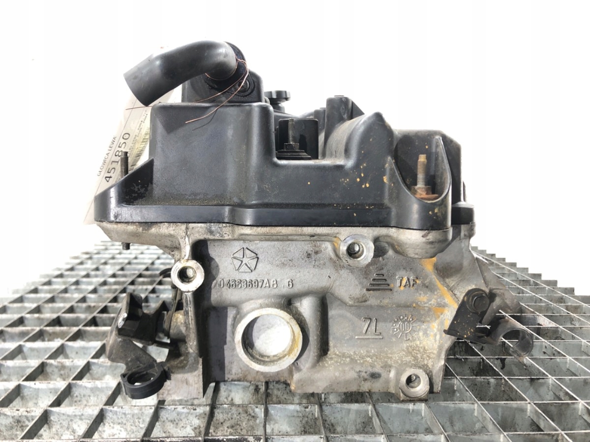 GŁOWICA LEWA CHRYSLER 300M 2.7 V6 04663697AB Typ silnika Benzyna