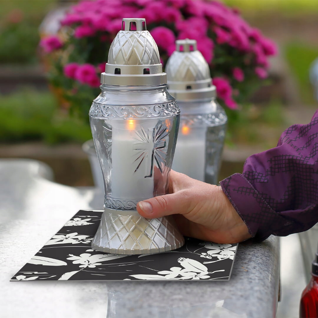 SZKLANA PODSTAWKA POD ZNICZE 40x30cm Kwiaty 363b Szerokość produktu 30 cm