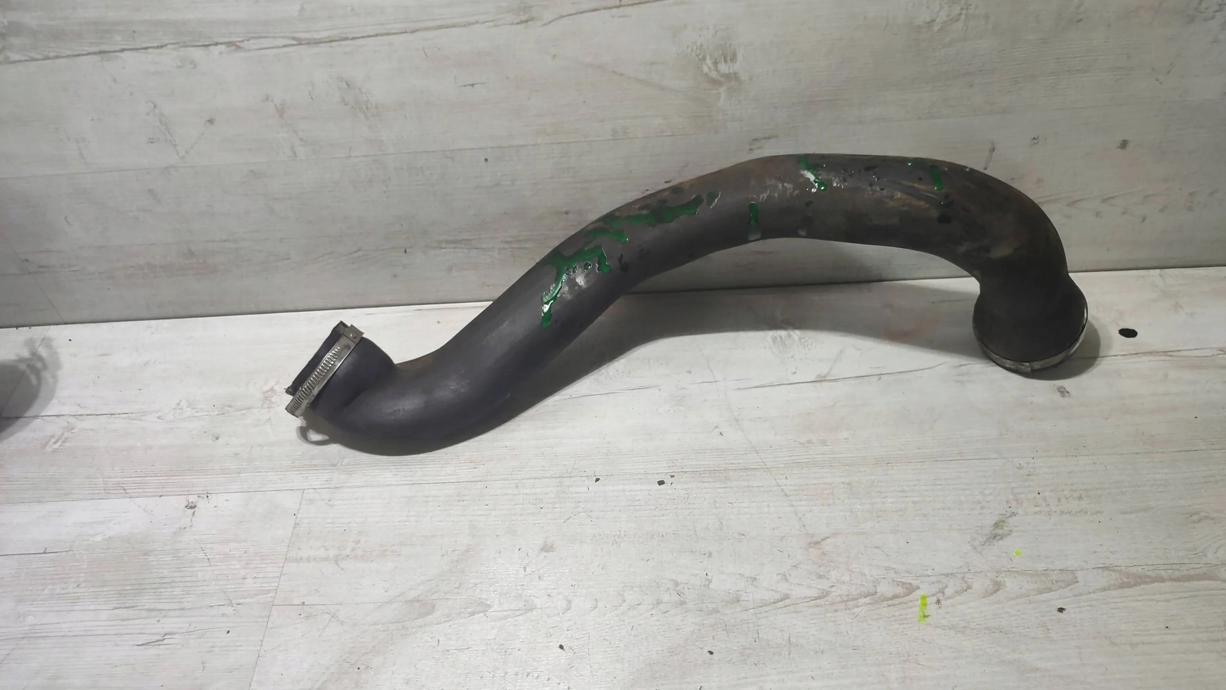 Ford Mondeo MK5 16r 2.0TDCi Schlauch luft dolot