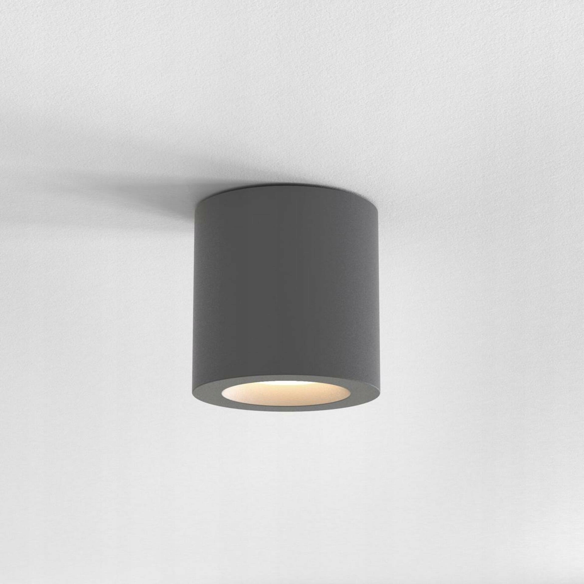 Stropné svietidlo Astro Kos II GU10 IP65 sivé, moderný dizajn, 85 mm
