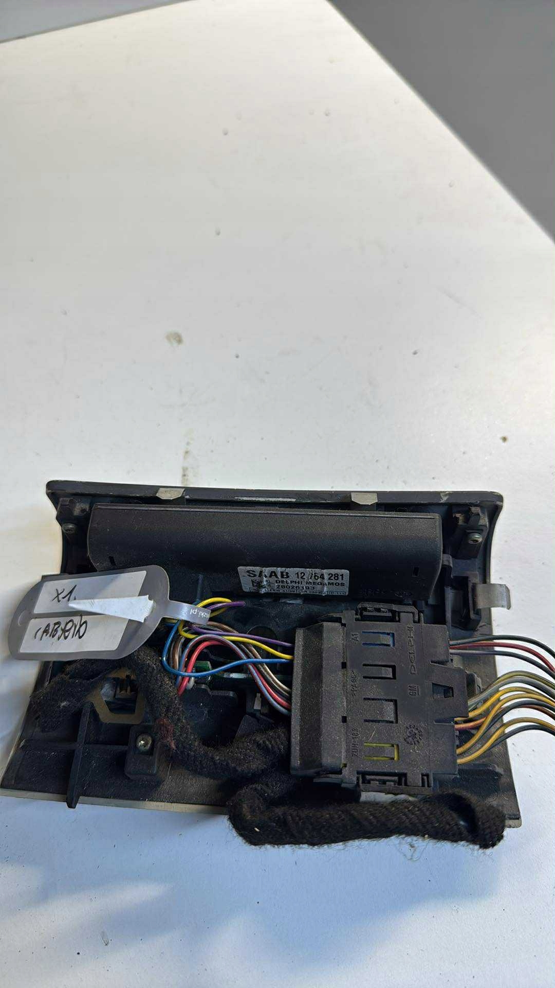 Commandes LAMPEK CABRIO SAAB 9-3 93 II OSWIETLENIE Interne 12764281