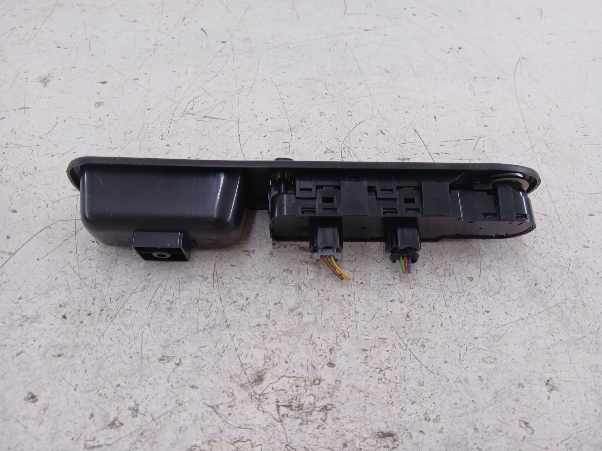 PEUGEOT 307 PANEL okna levý předek