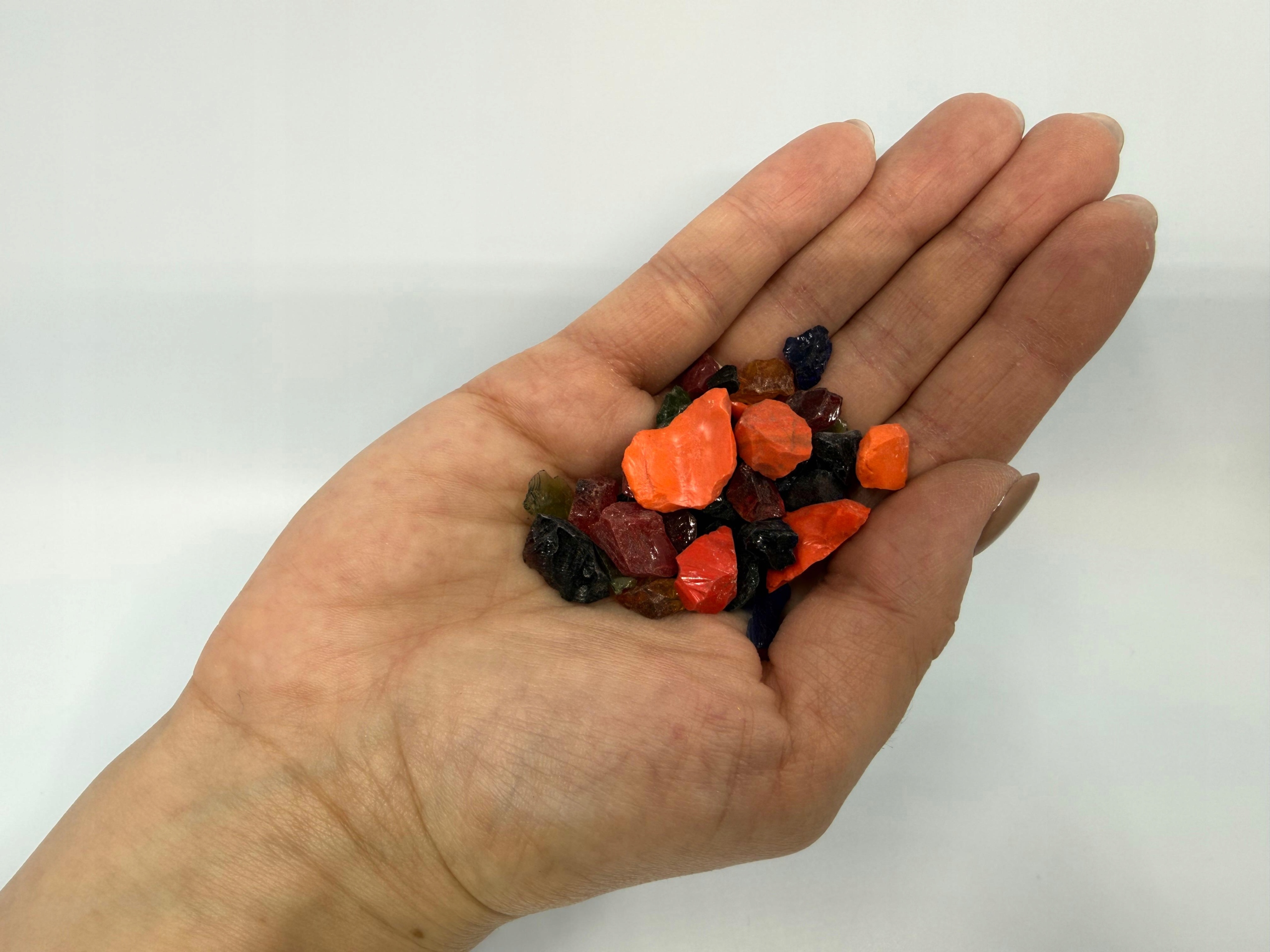 Sklenený grgač mix farieb dekorácia interiéru a záhrady Garden Grit (33) 10 kg