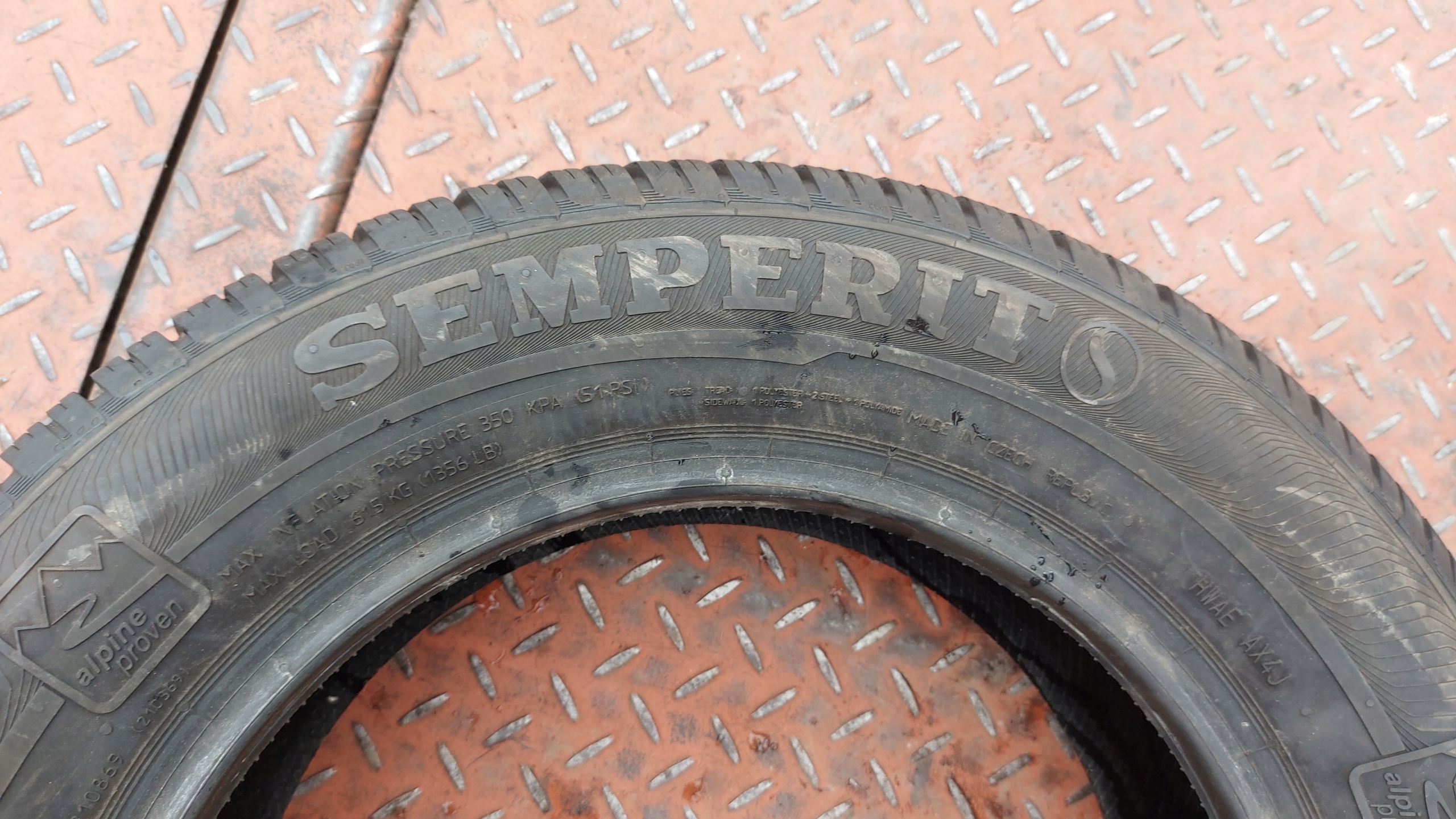 SEMPERIT SPEED-GRIP 2 195/65R15 gomma ZIMOWA 7,7mm