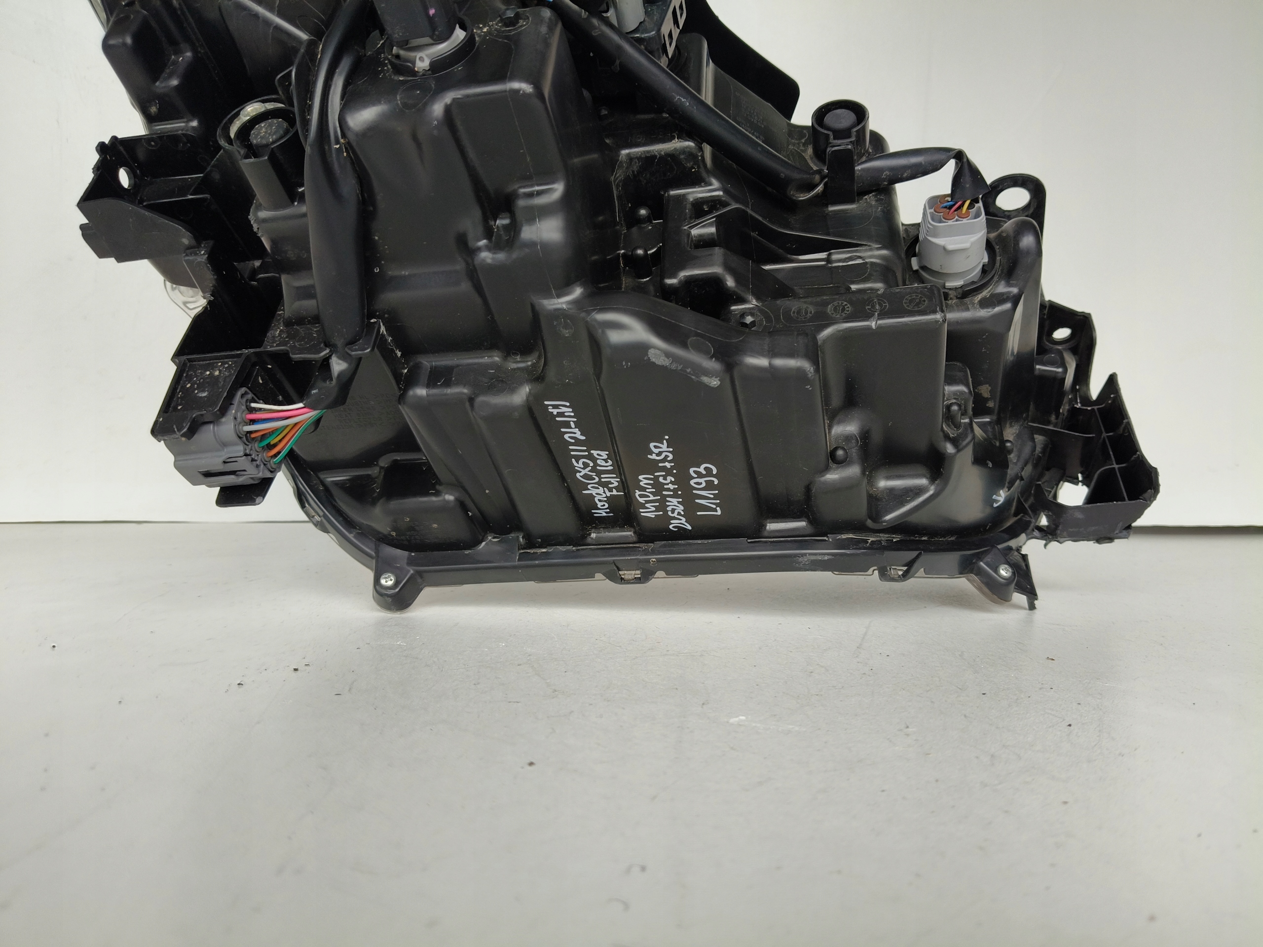 light left REFLEKTOR MAZDA 3 19- FULL LED 8 PIN