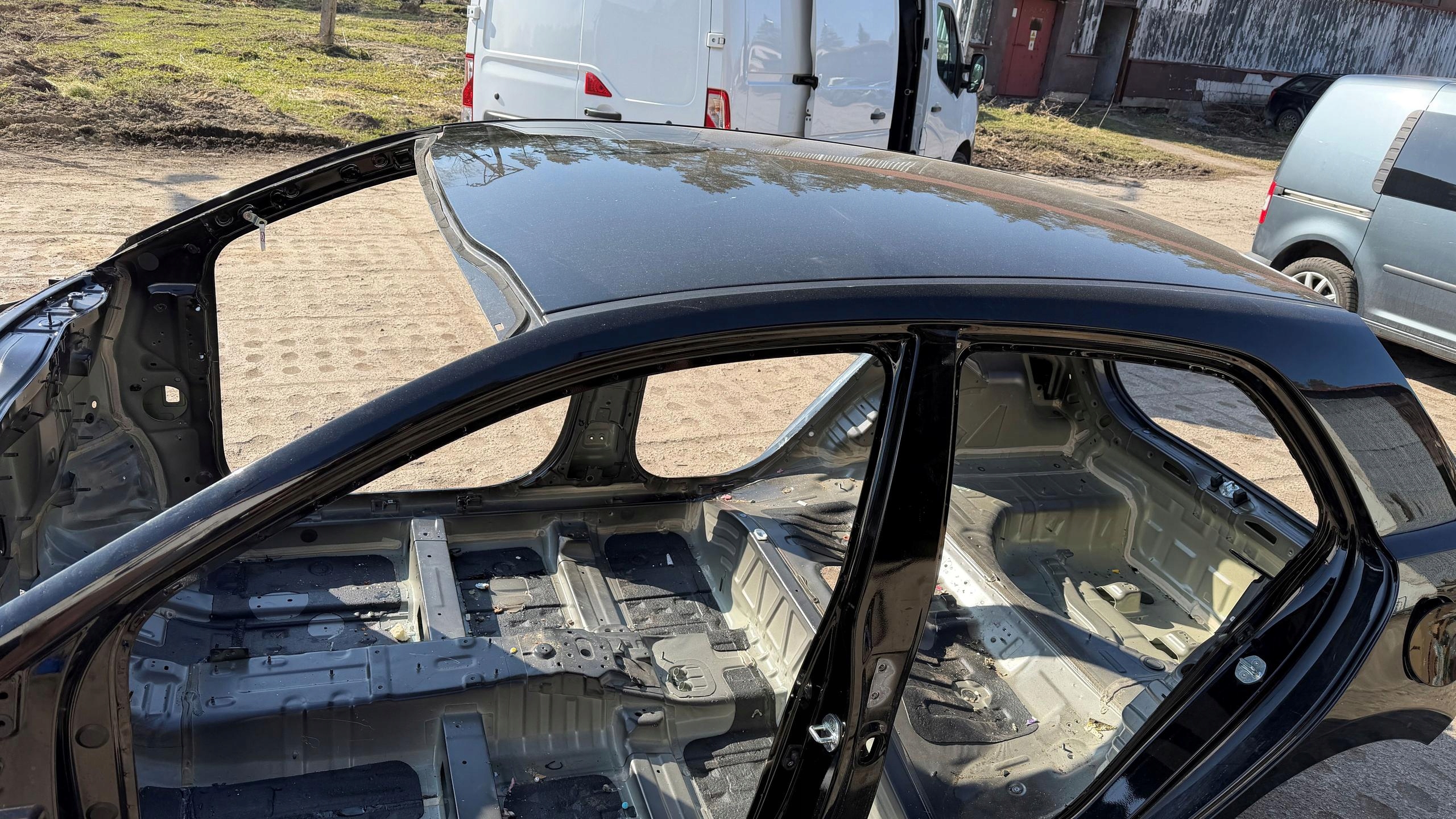 KIA RIO IV V dach SLUPRK PLAT dach ABP 17-25