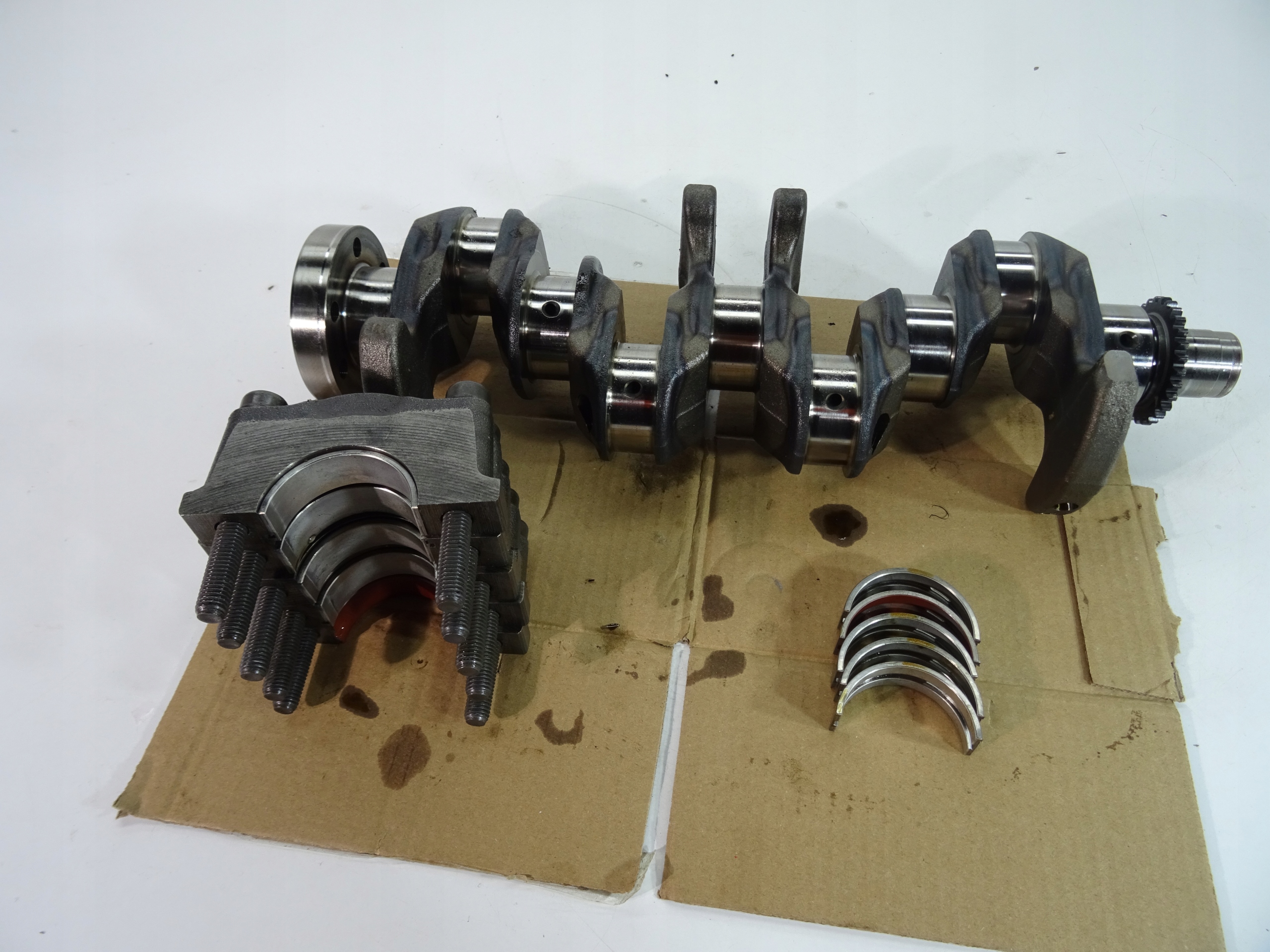 Seat Ateca 1,4 tsi Wał korbowy 04e105209a CPW