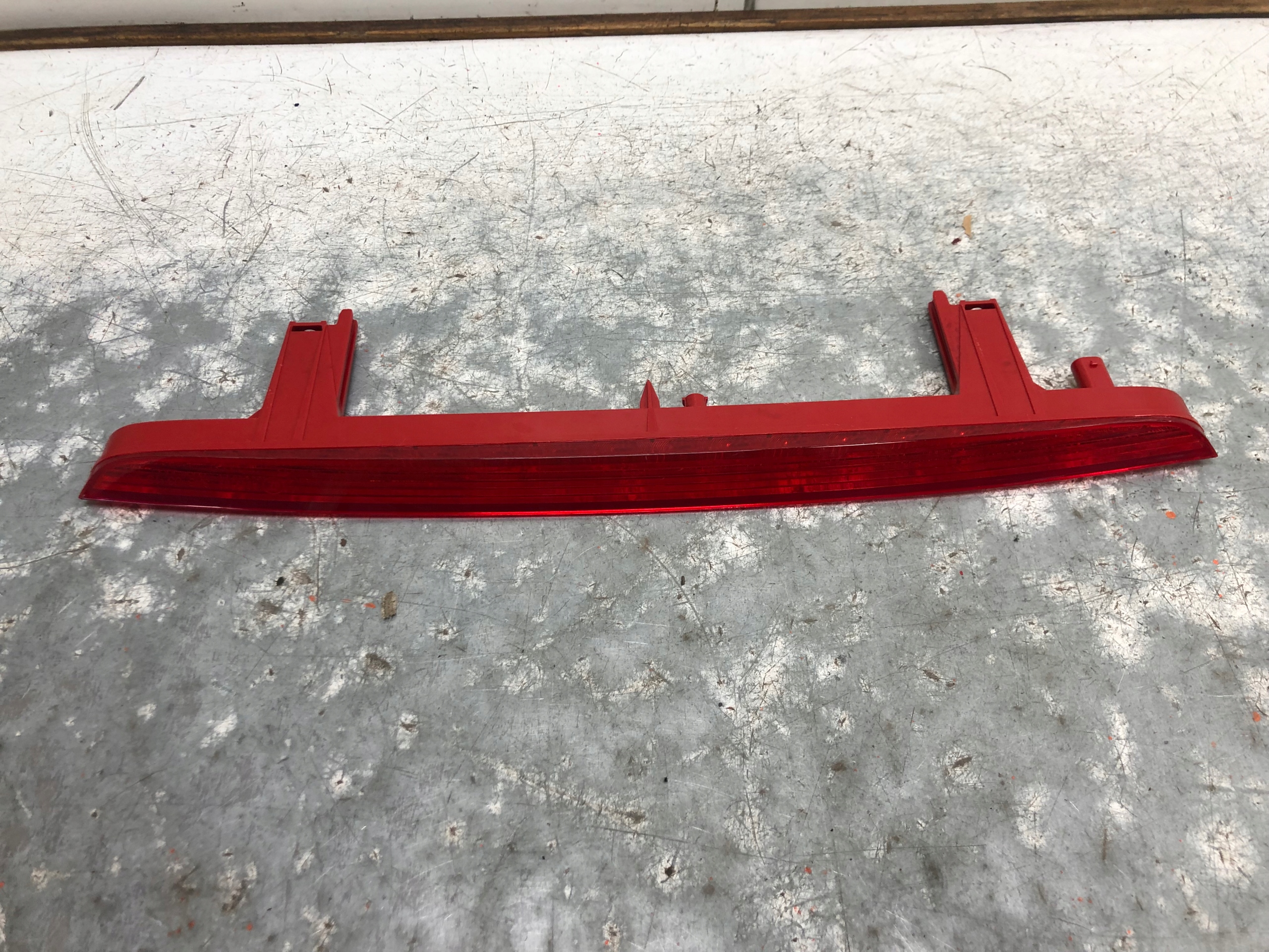TRZECIE light STOP AUDI Q7 4M 4M0945097