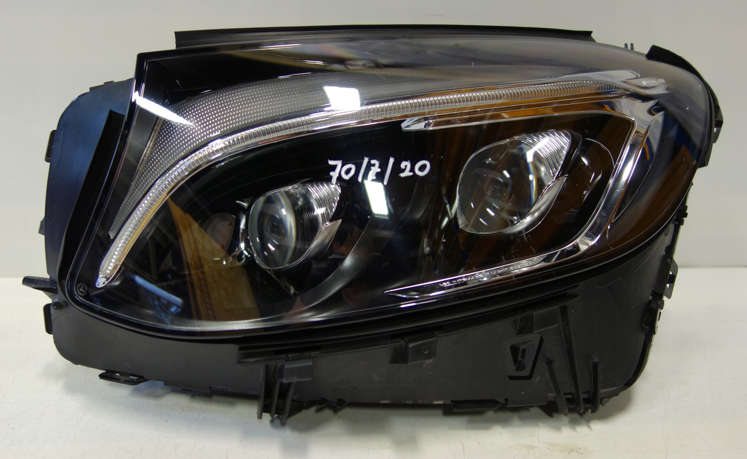 MERCEDES GLC W253 FULL LED LAMPA LEWA PRZÓD Strona zabudowy lewa