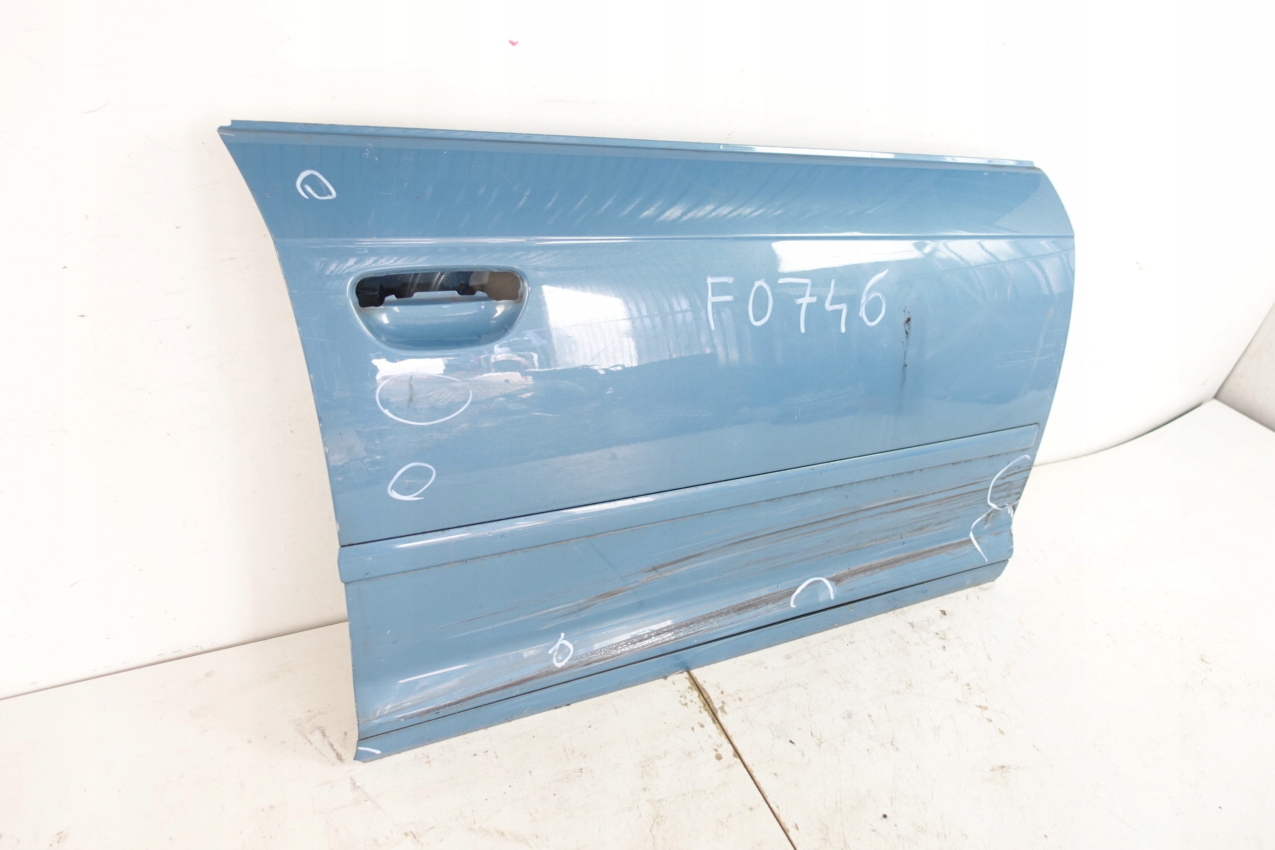 AUDI A3 8P 5 door door right front right front