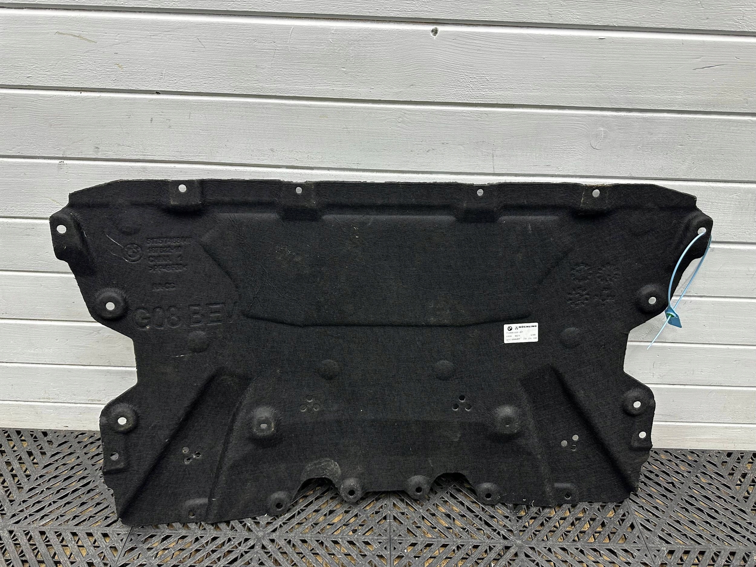 cover front chassis BMW iX3 7488440