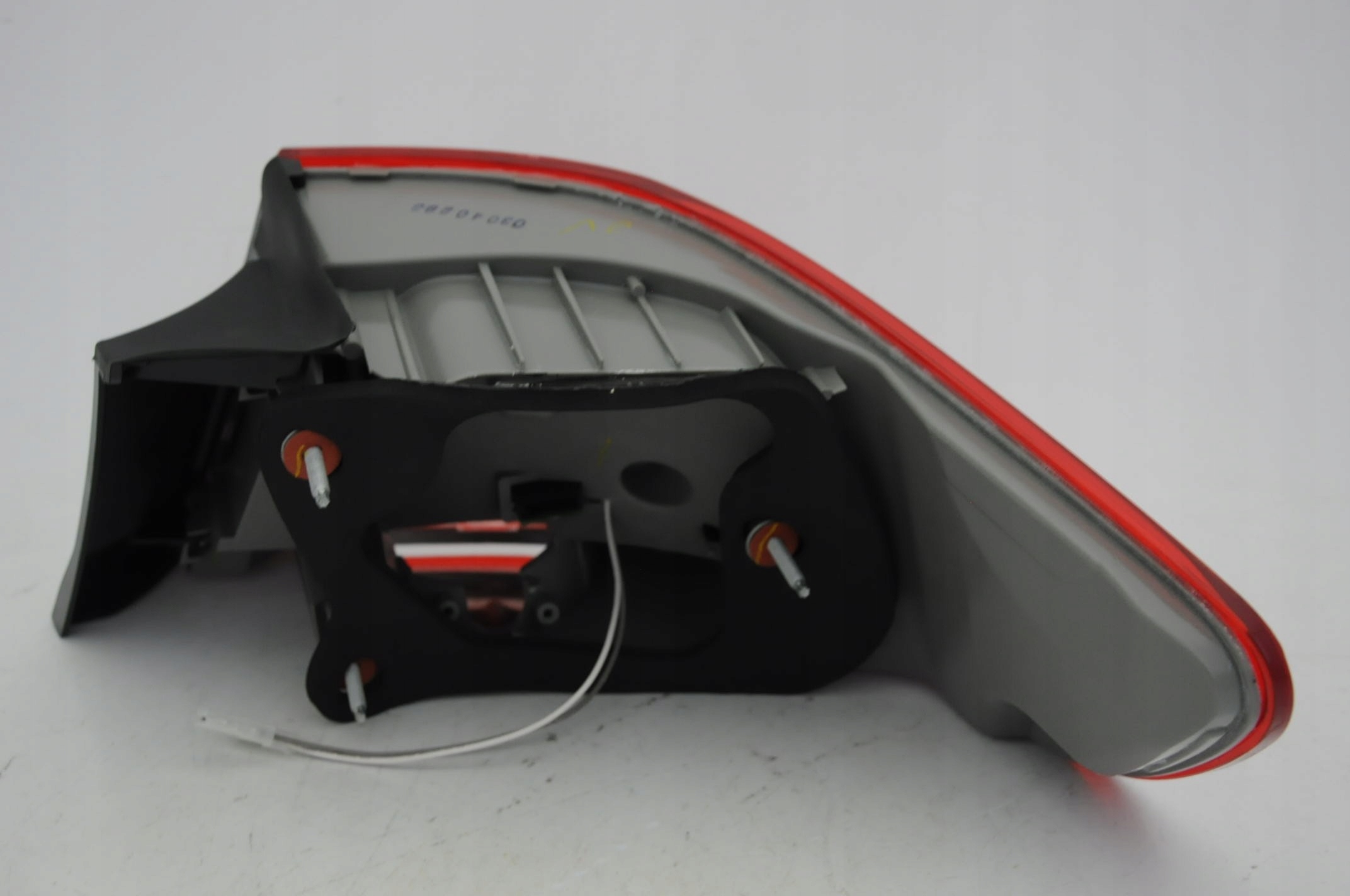 BMW 3 E92 COUPE 10-13 LAMPA TYLNA LED LEWA NOWA ^ Producent części Inny