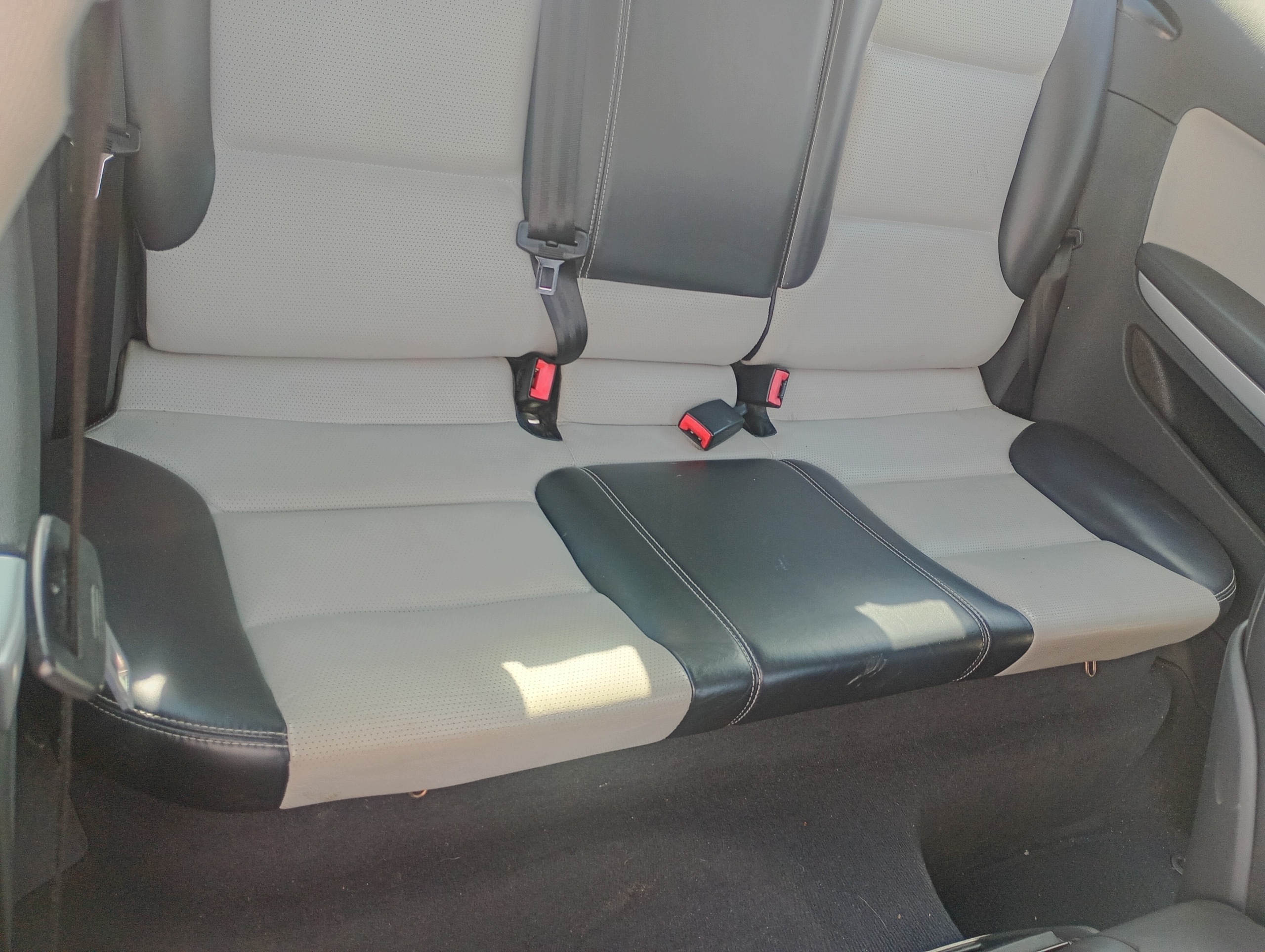 Sitz hinten heck Audi A3 8P 03-12